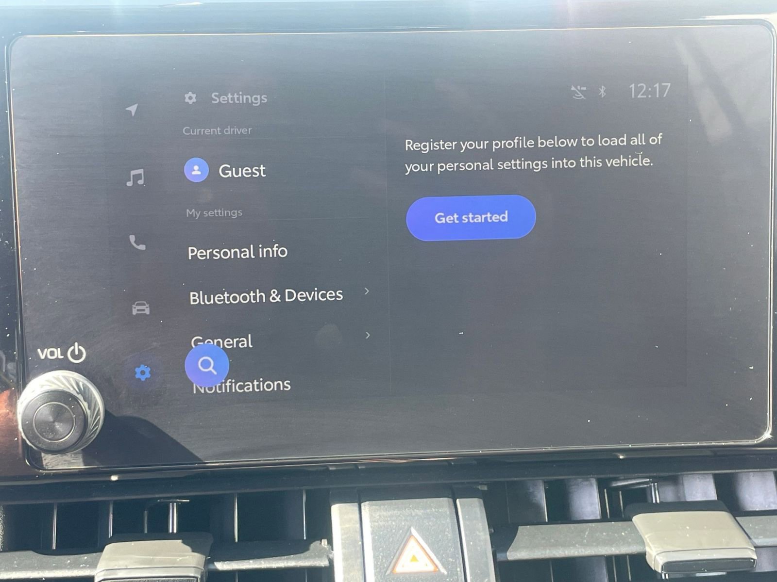 Thumbnail: 2025 Toyota RAV4 - 21