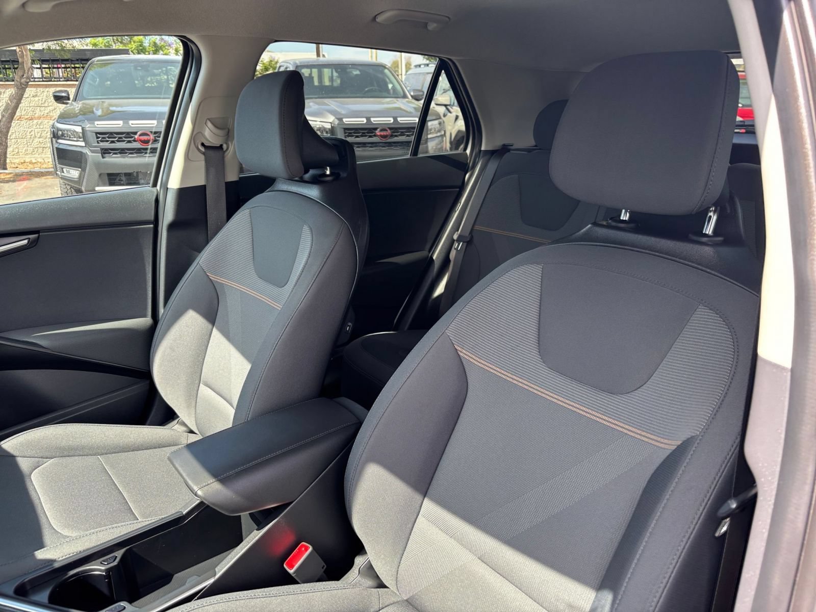 Thumbnail: 2026 Kia Niro - 27