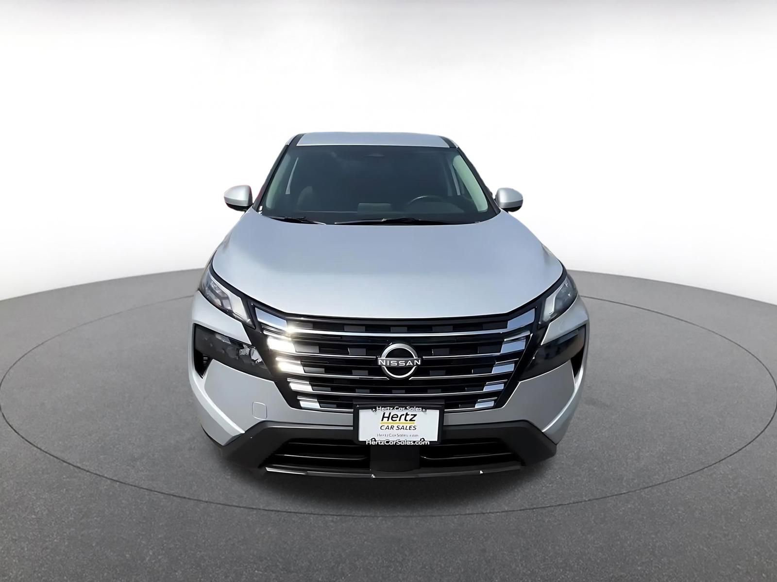 Thumbnail: 2025 Nissan Rogue - 4