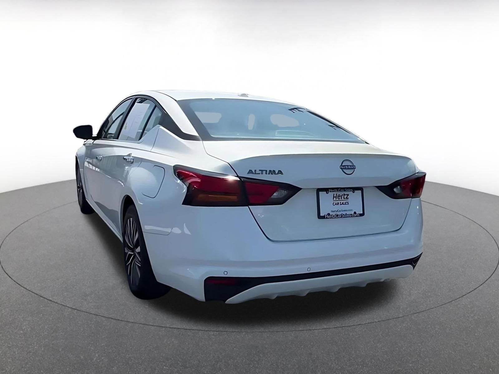 Thumbnail: 2025 Nissan Altima - 11