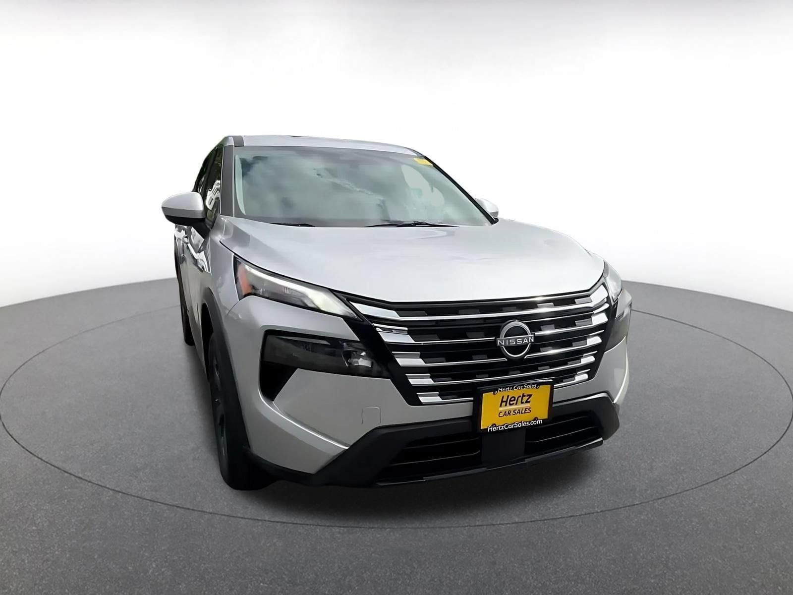 Thumbnail: 2025 Nissan Rogue - 3