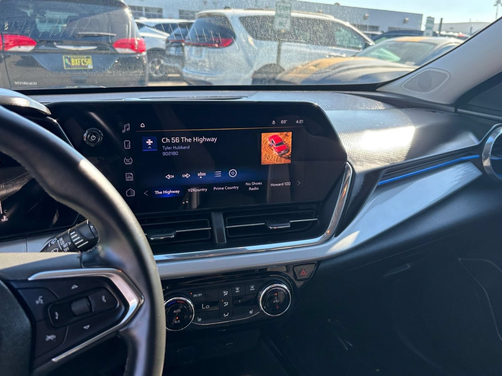 Thumbnail: 2025 Chevrolet Trax - 27
