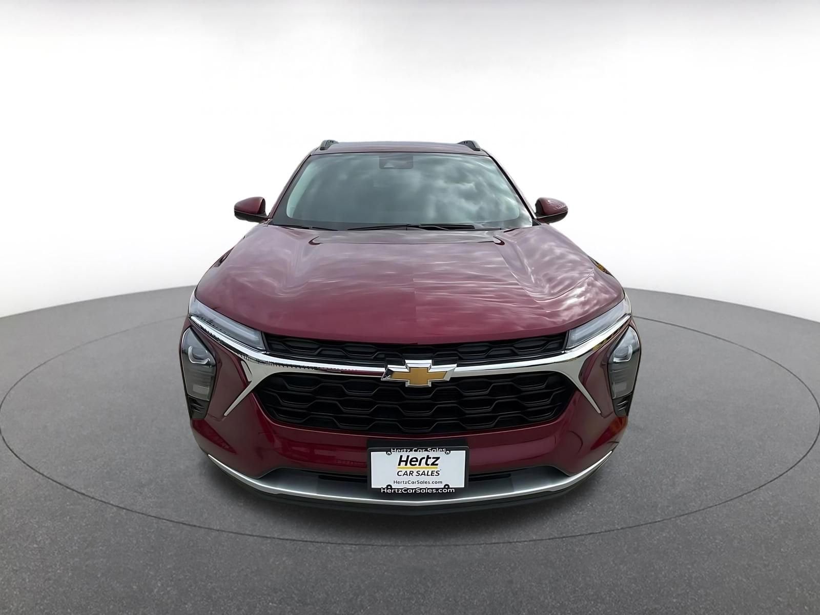 Thumbnail: 2025 Chevrolet Trax - 4