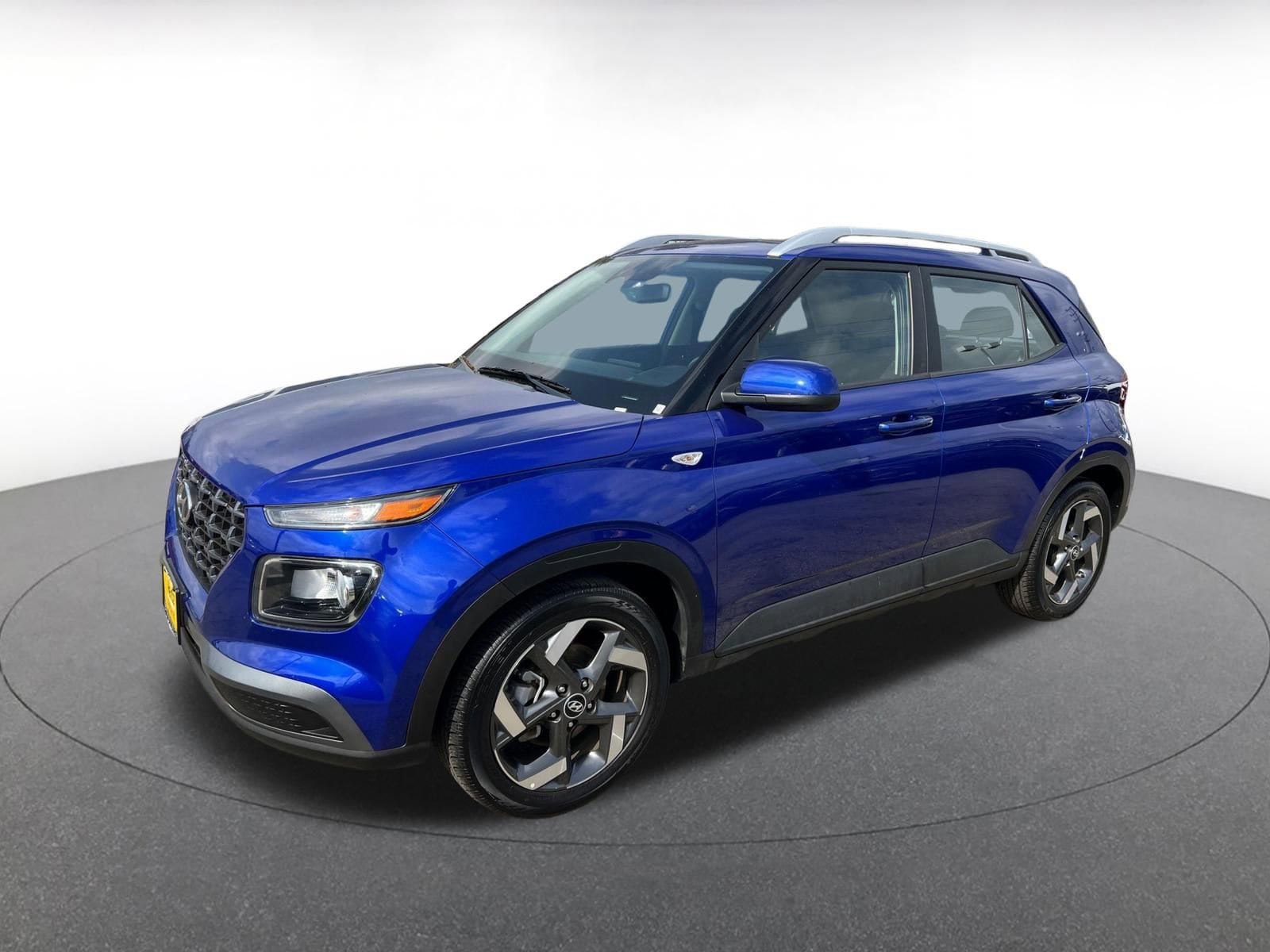 Thumbnail: 2025 Hyundai Venue - 4