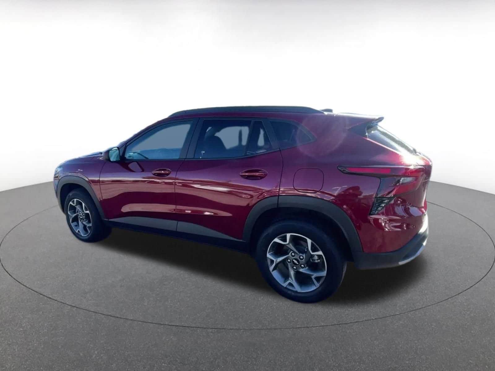 Thumbnail: 2025 Chevrolet Trax - 10