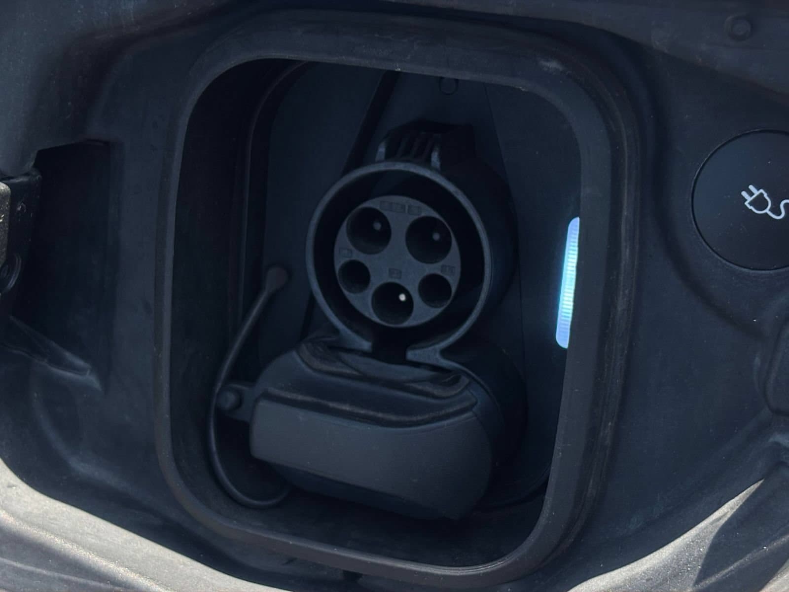 Thumbnail: 2023 Polestar 2 - 22