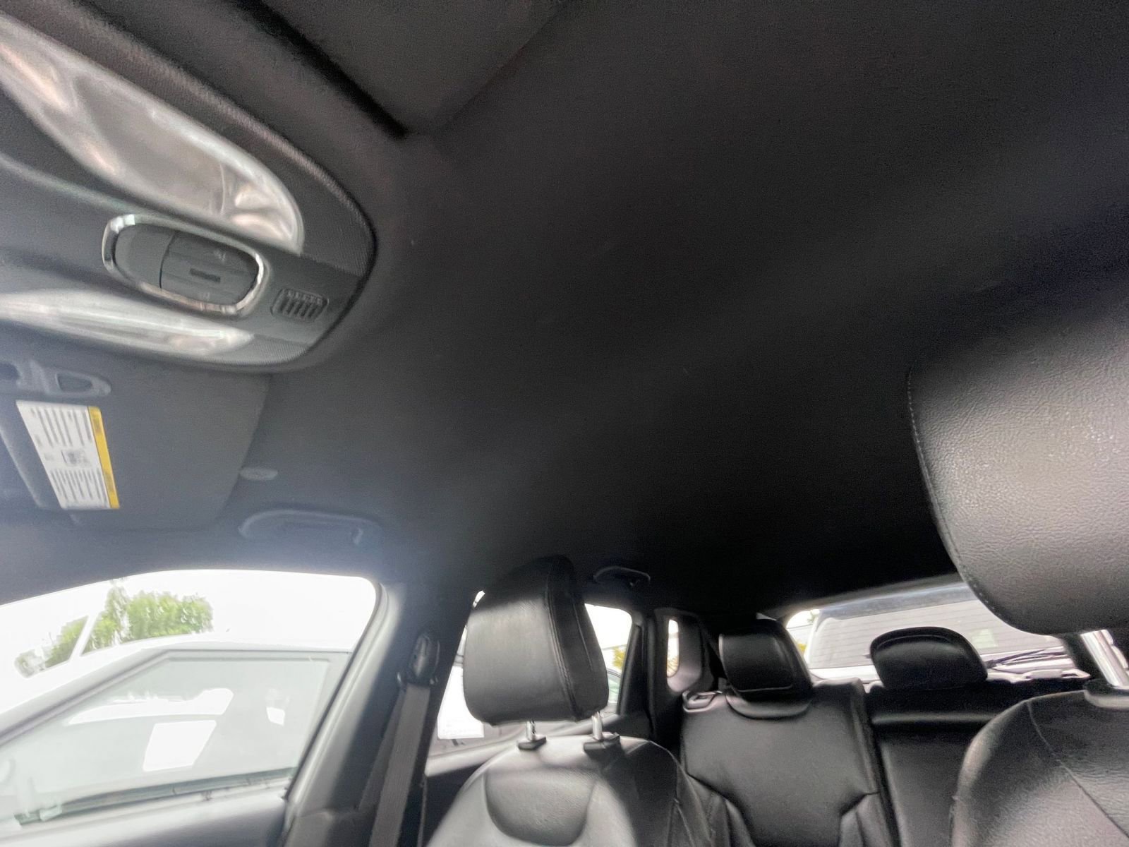 Thumbnail: 2025 Jeep Compass - 32