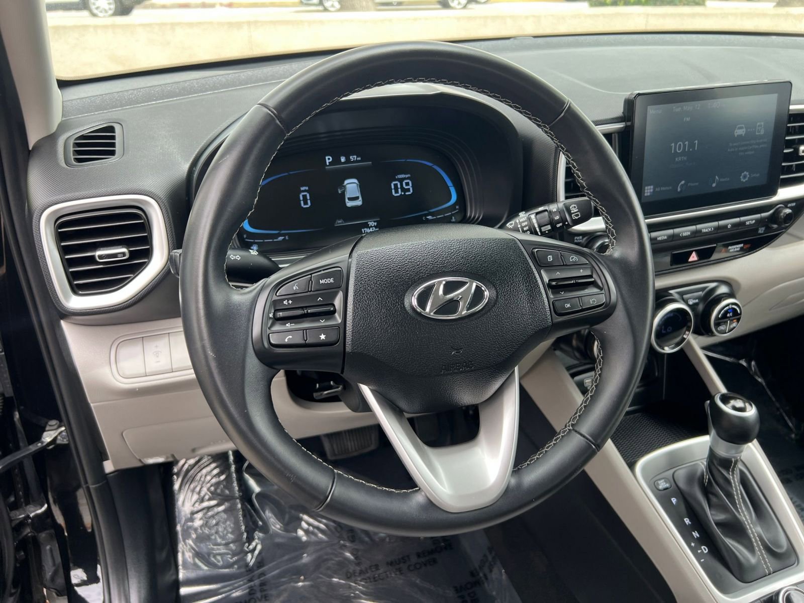 Thumbnail: 2025 Hyundai Venue - 31