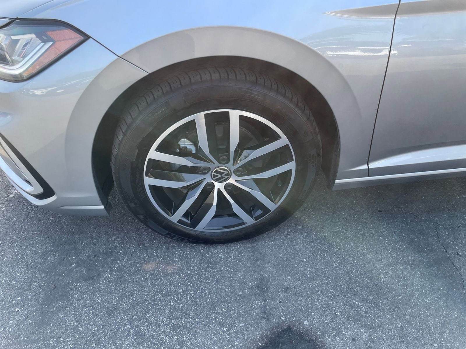 Thumbnail: 2025 Volkswagen Jetta - 30