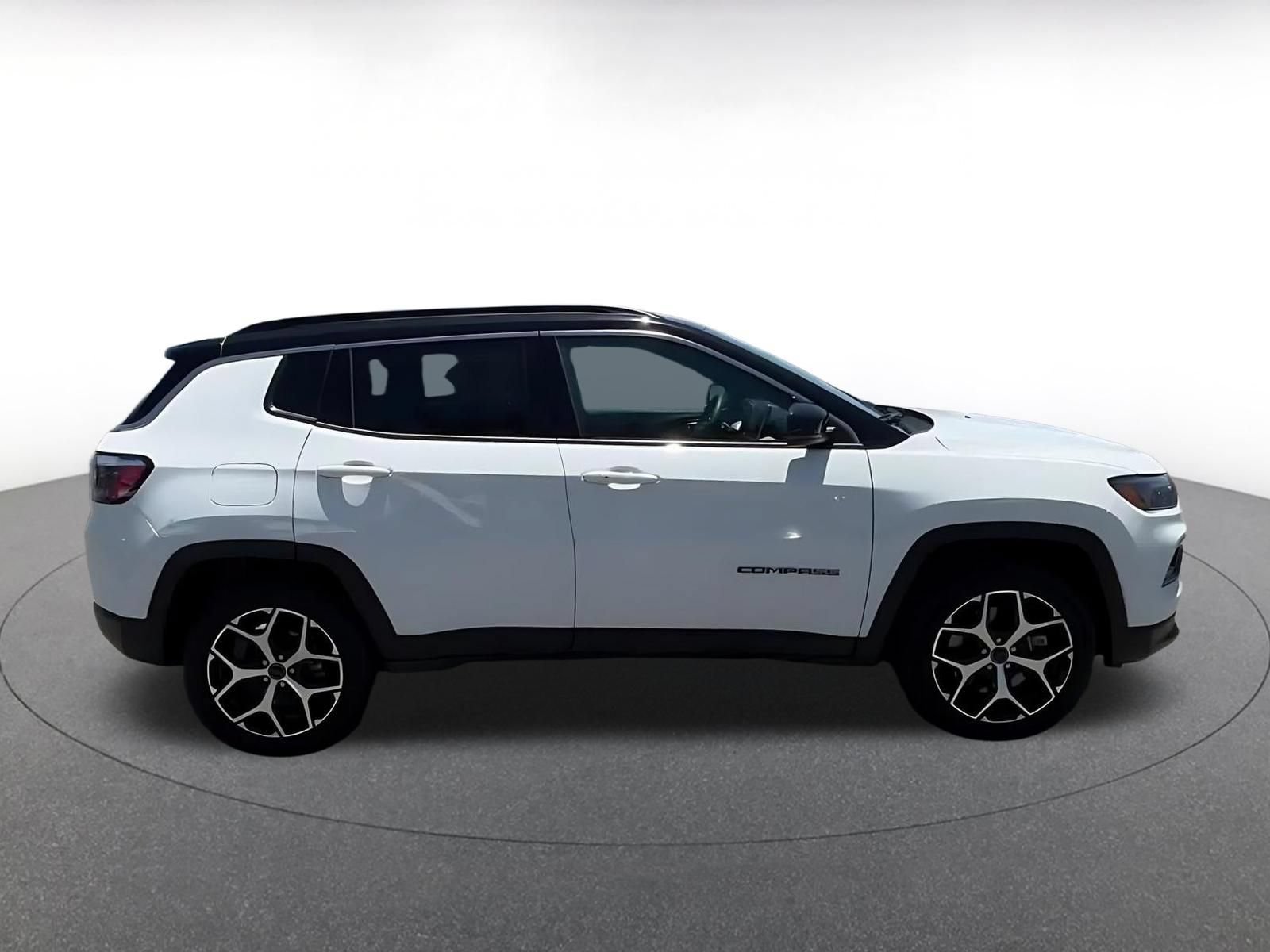 Thumbnail: 2025 Jeep Compass - 12