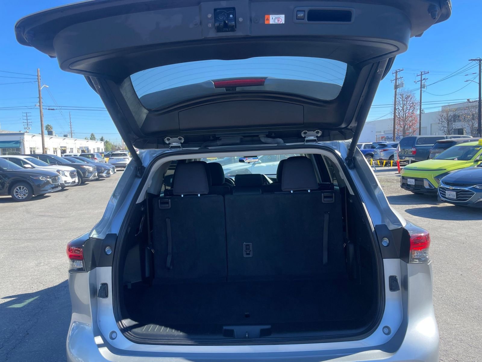 Thumbnail: 2025 Toyota Highlander - 31