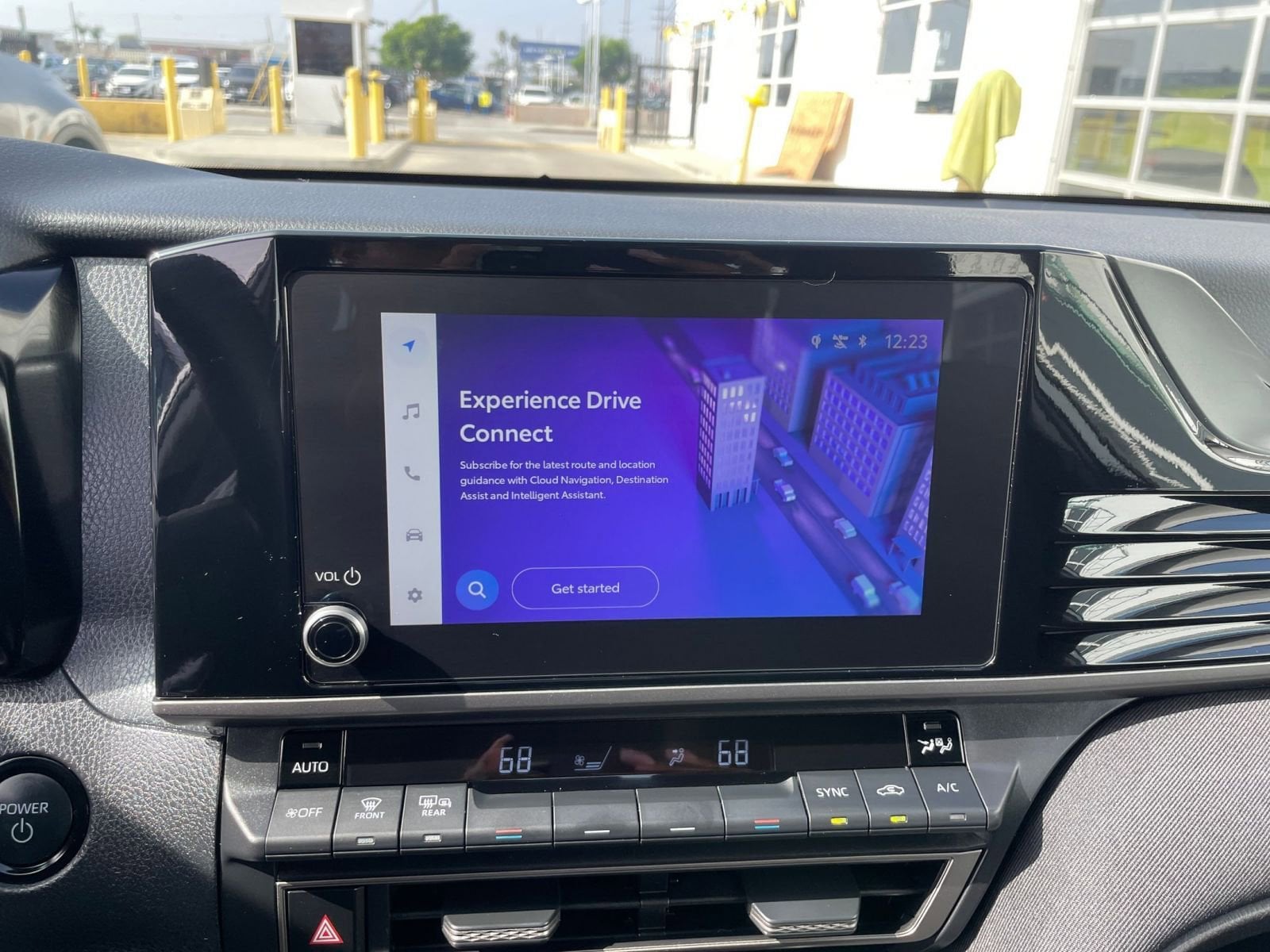 Thumbnail: 2025 Toyota Camry - 21