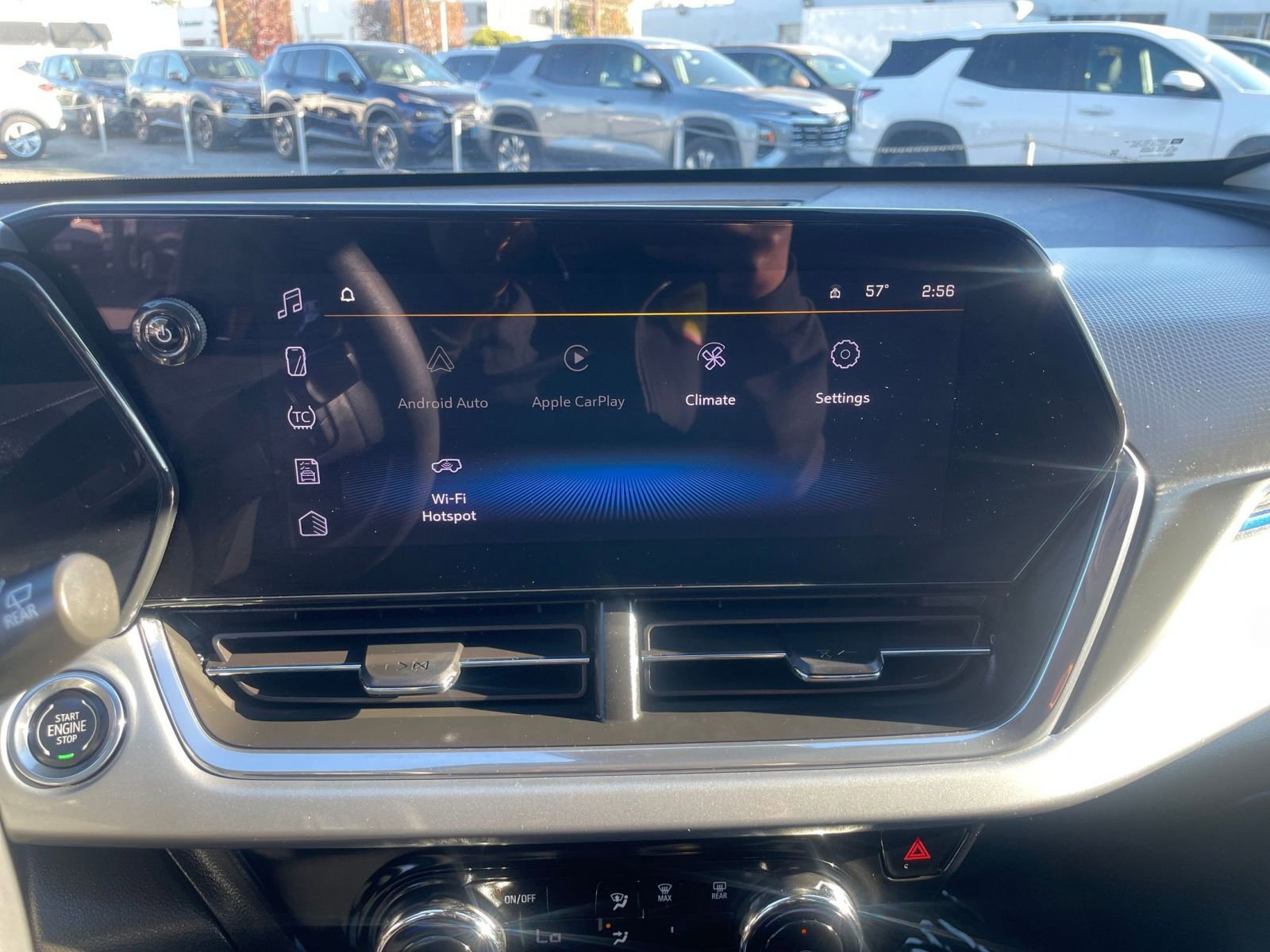 Thumbnail: 2025 Chevrolet Trax - 21