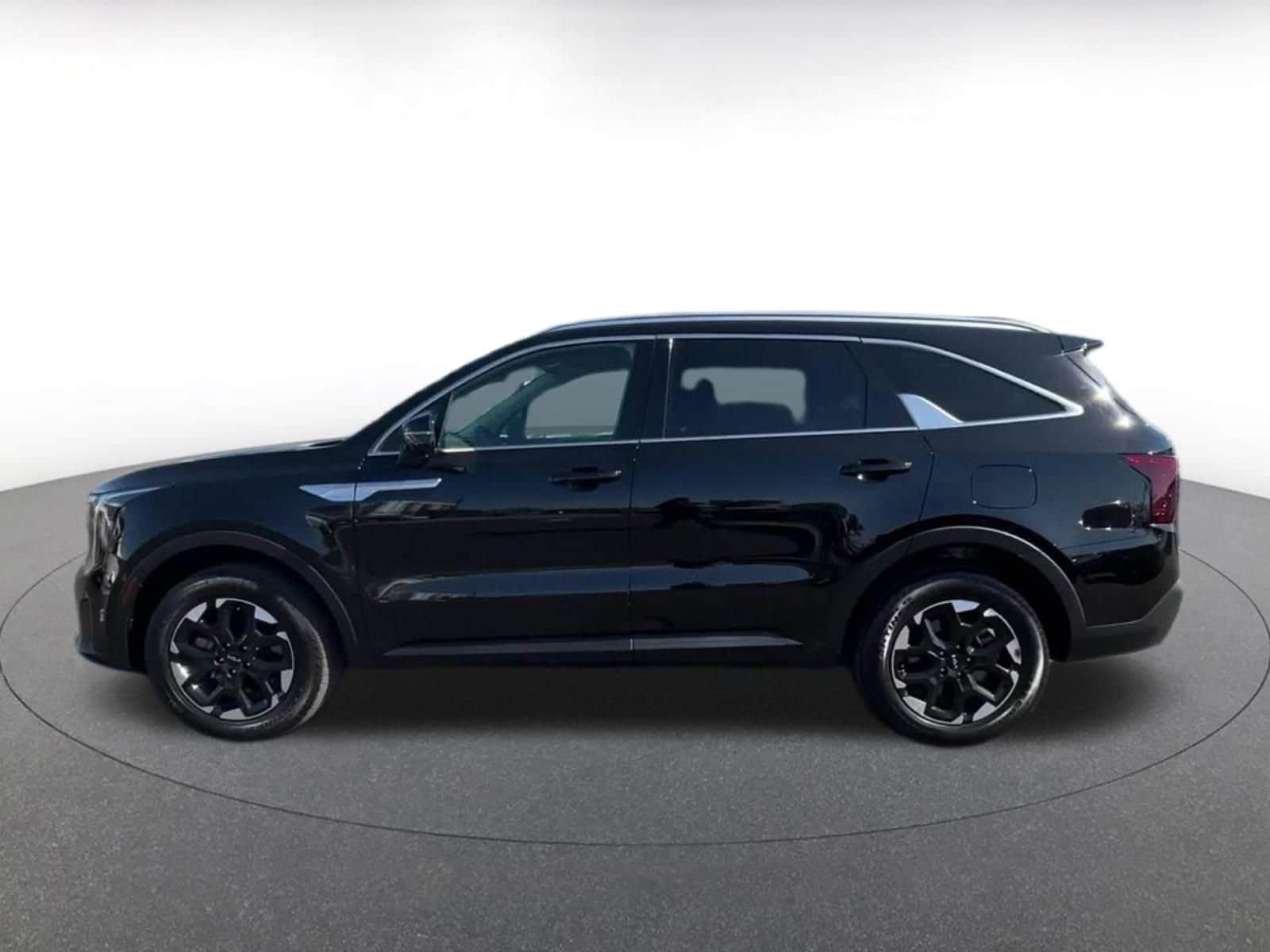 Thumbnail: 2024 Kia Sorento - 8
