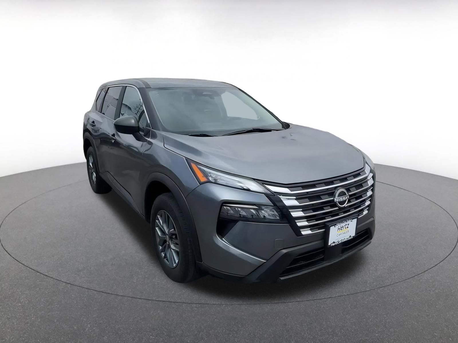 2024 Nissan Rogue S 3