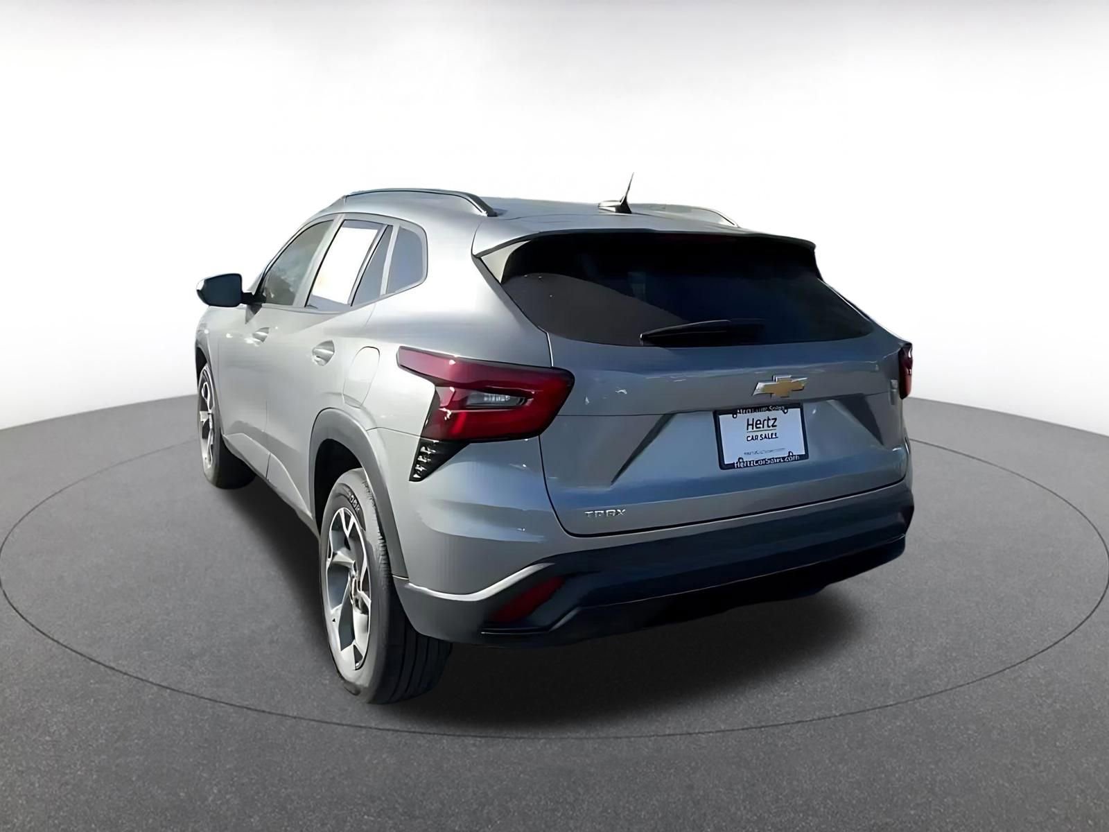 Thumbnail: 2025 Chevrolet Trax - 11