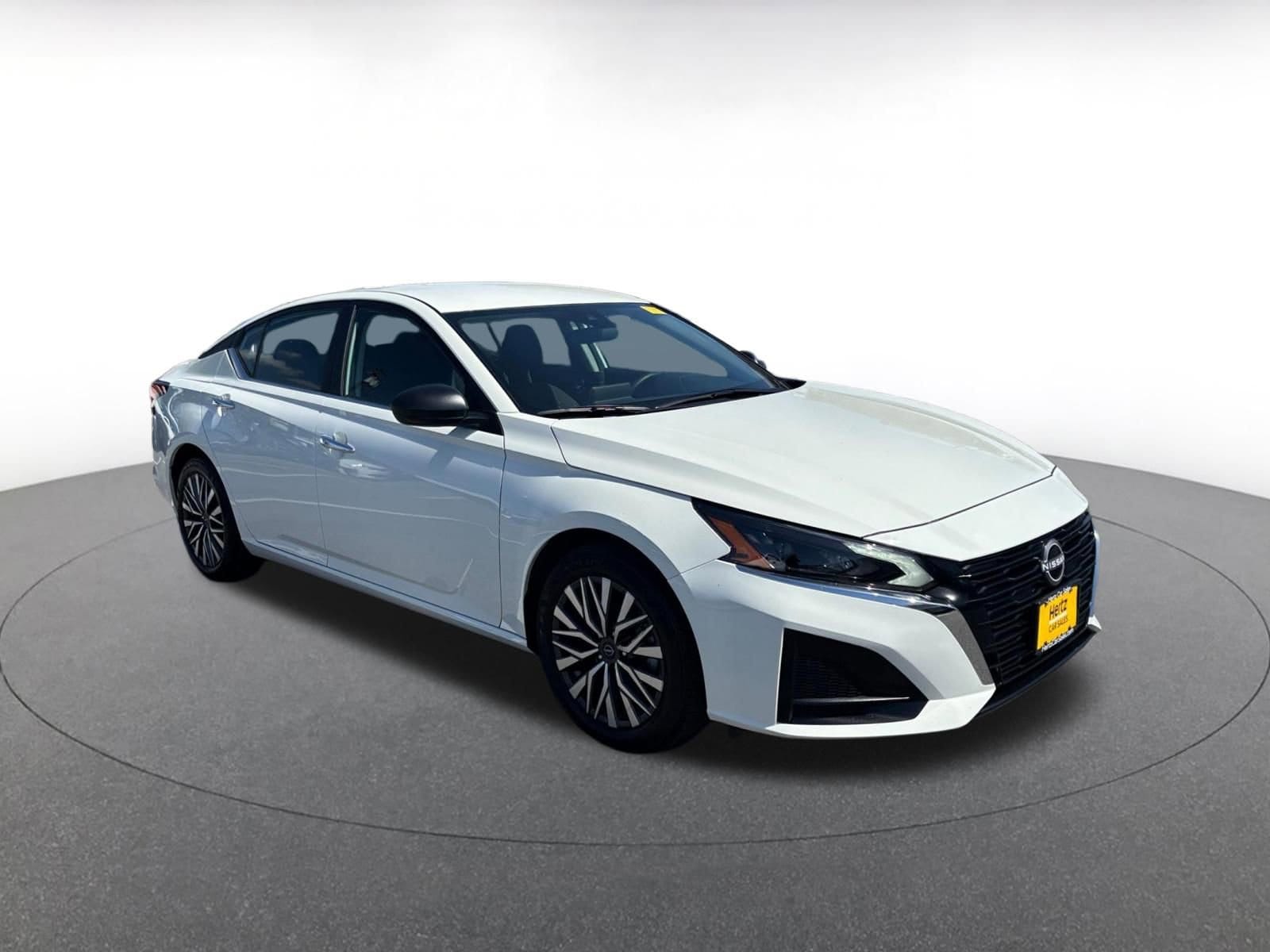 Thumbnail: 2025 Nissan Altima - 1