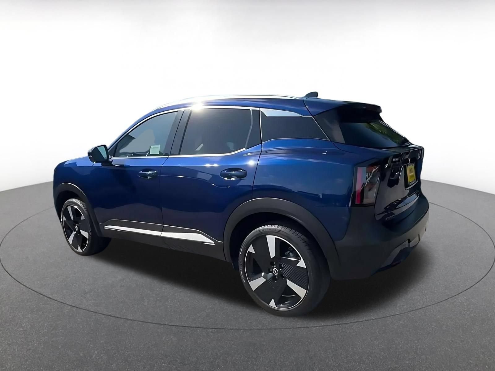 Thumbnail: 2026 Nissan Kicks - 9