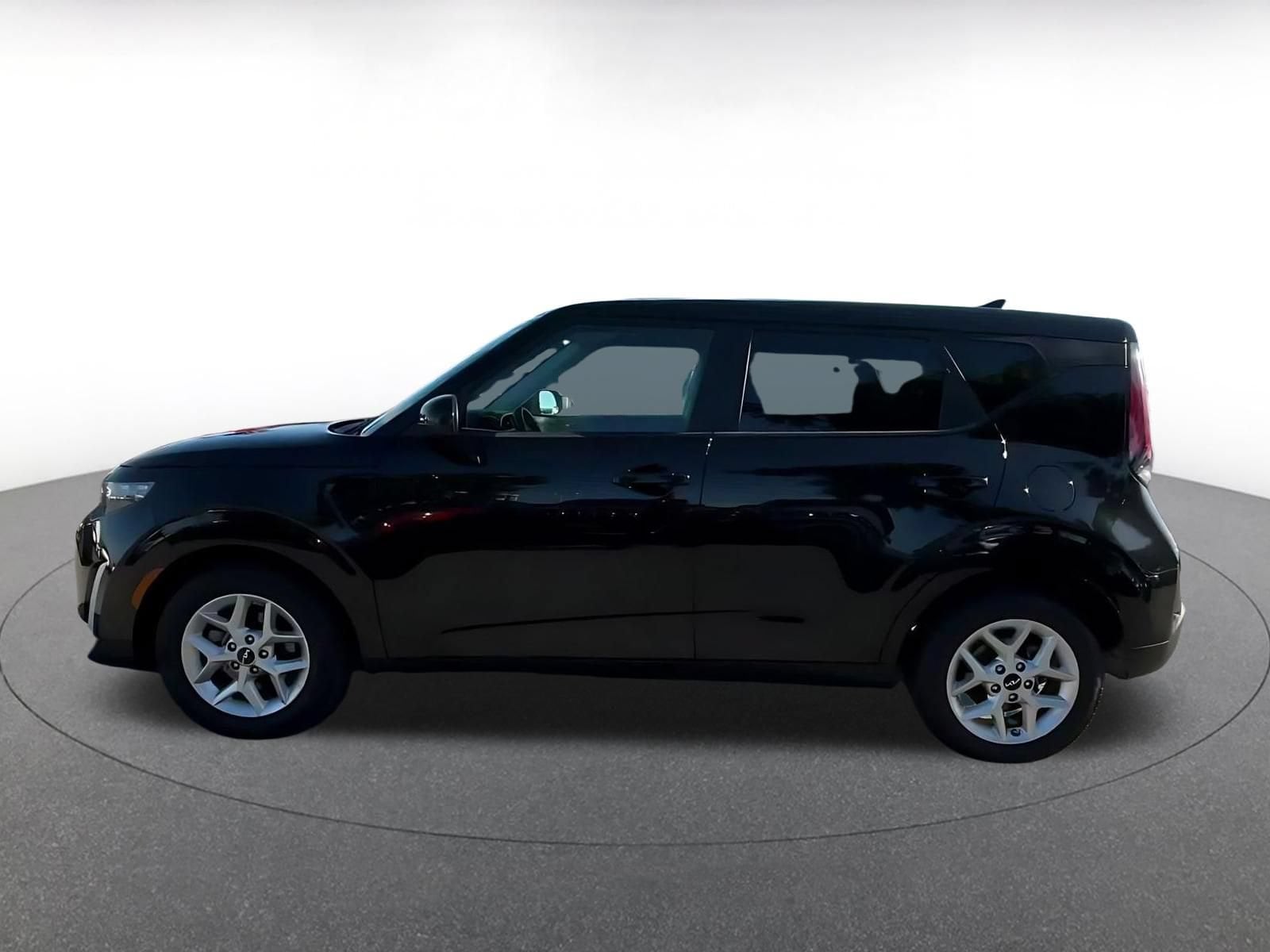 Thumbnail: 2025 Kia Soul - 8