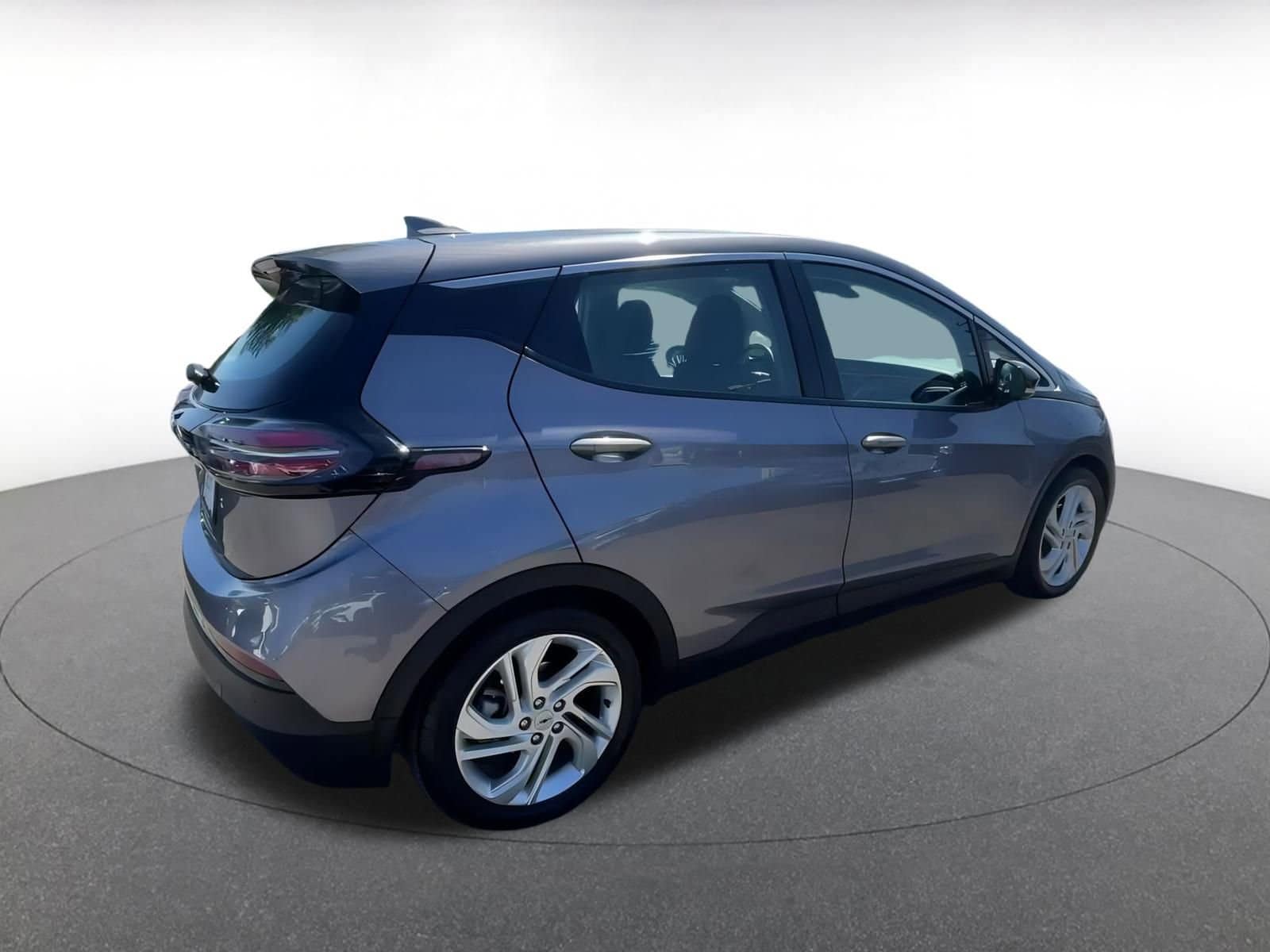 Thumbnail: 2023 Chevrolet Bolt EV - 15