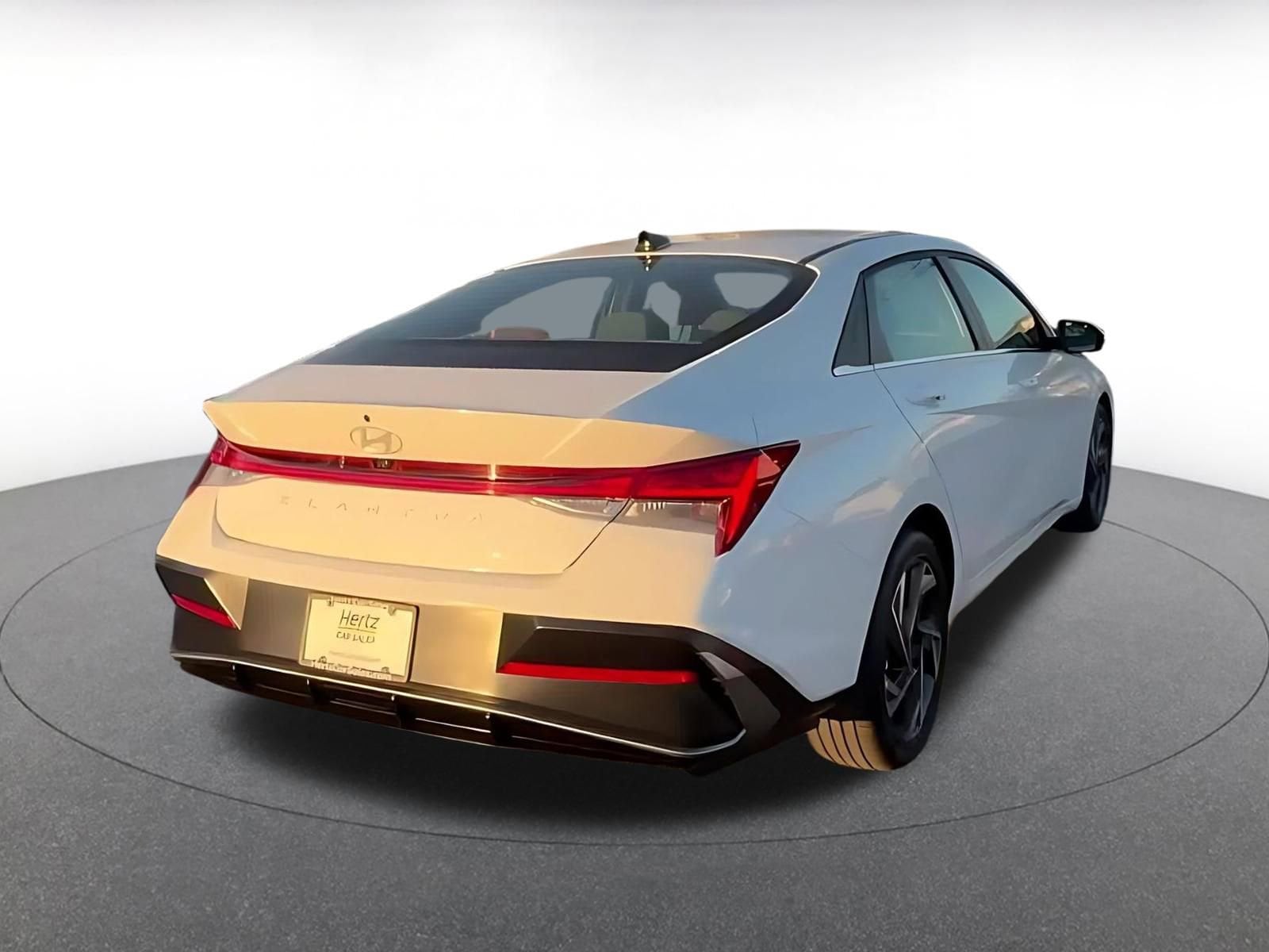 Thumbnail: 2025 Hyundai Elantra - 14