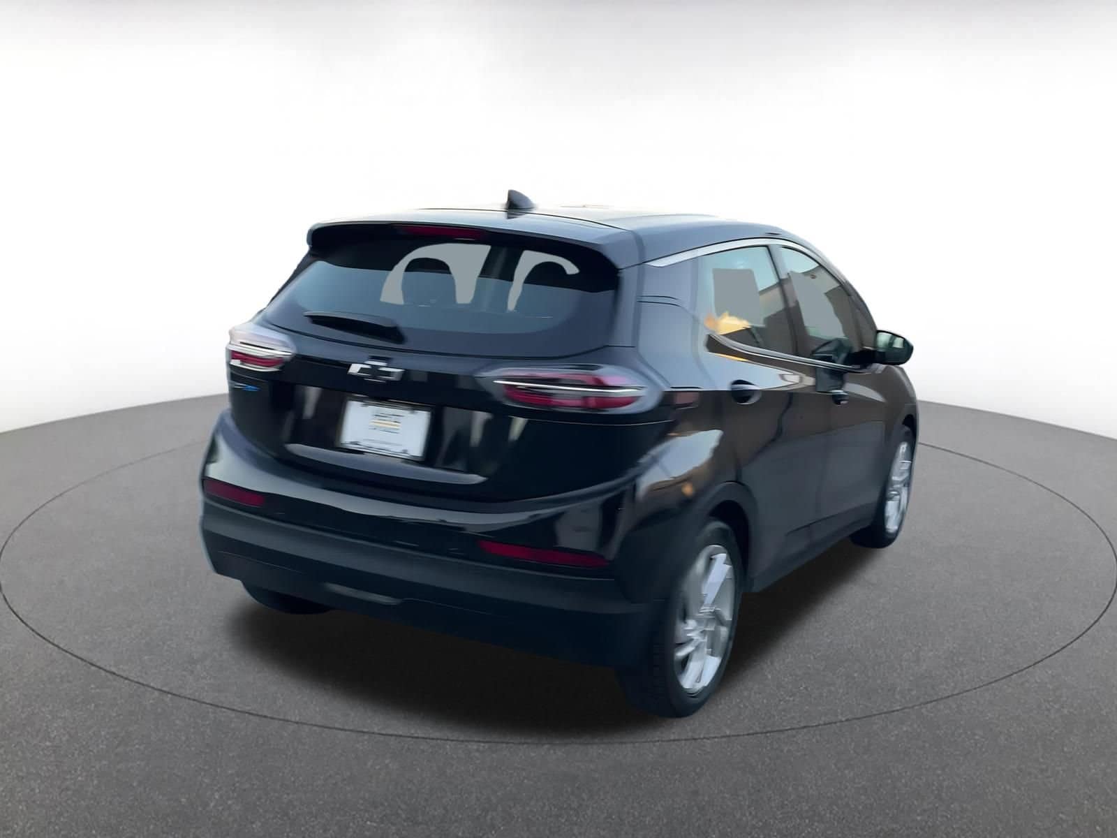 Thumbnail: 2023 Chevrolet Bolt EV - 14