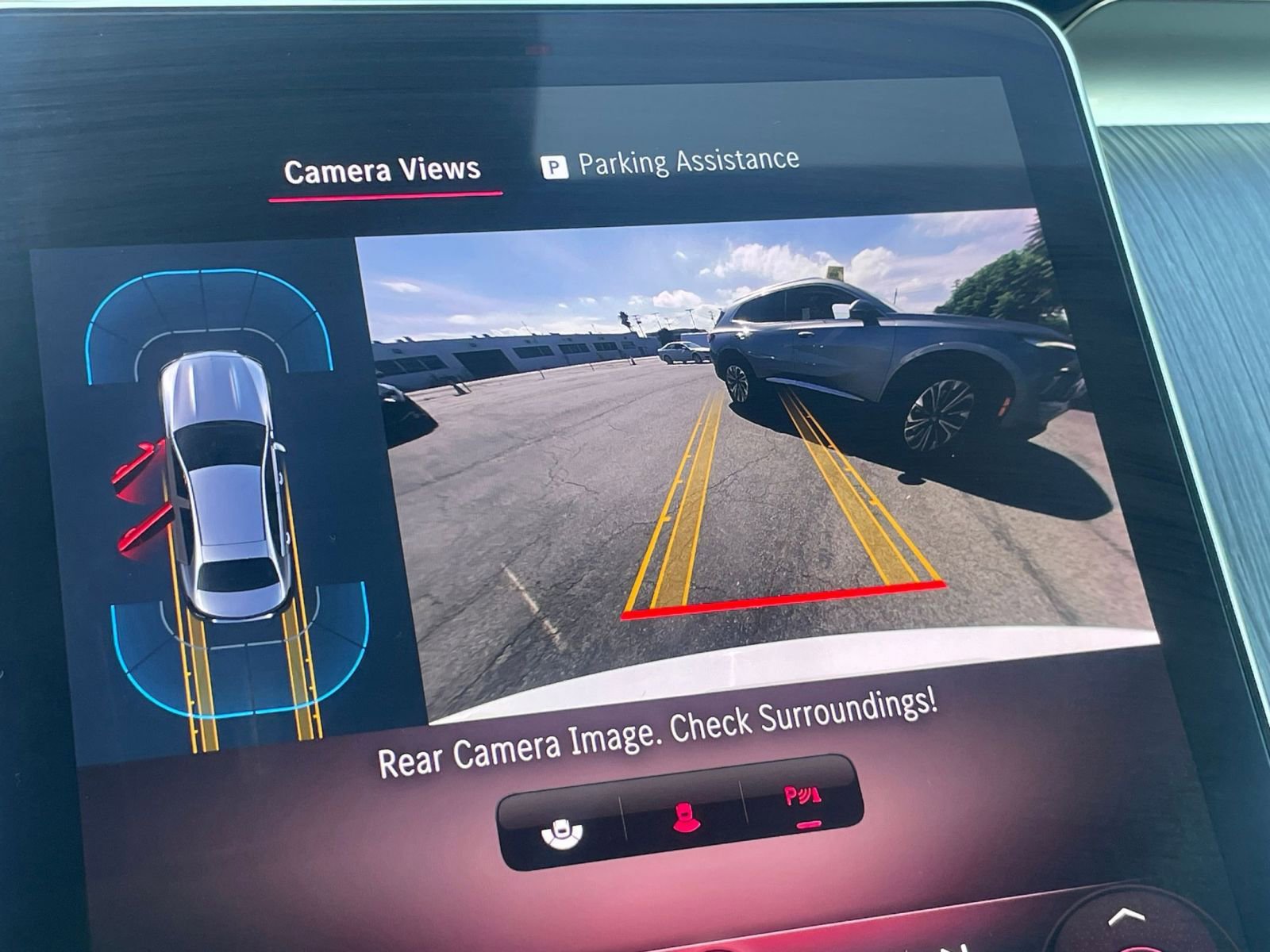 Thumbnail: 2024 Mercedes-Benz C-Class - 17