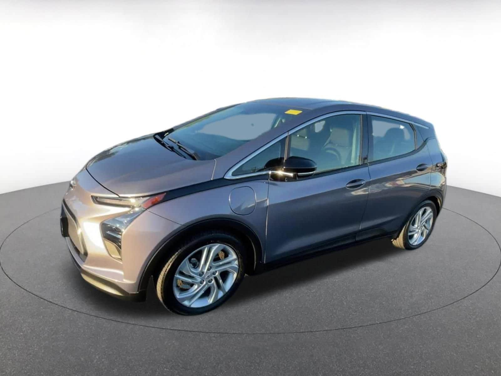 Thumbnail: 2023 Chevrolet Bolt EV - 8