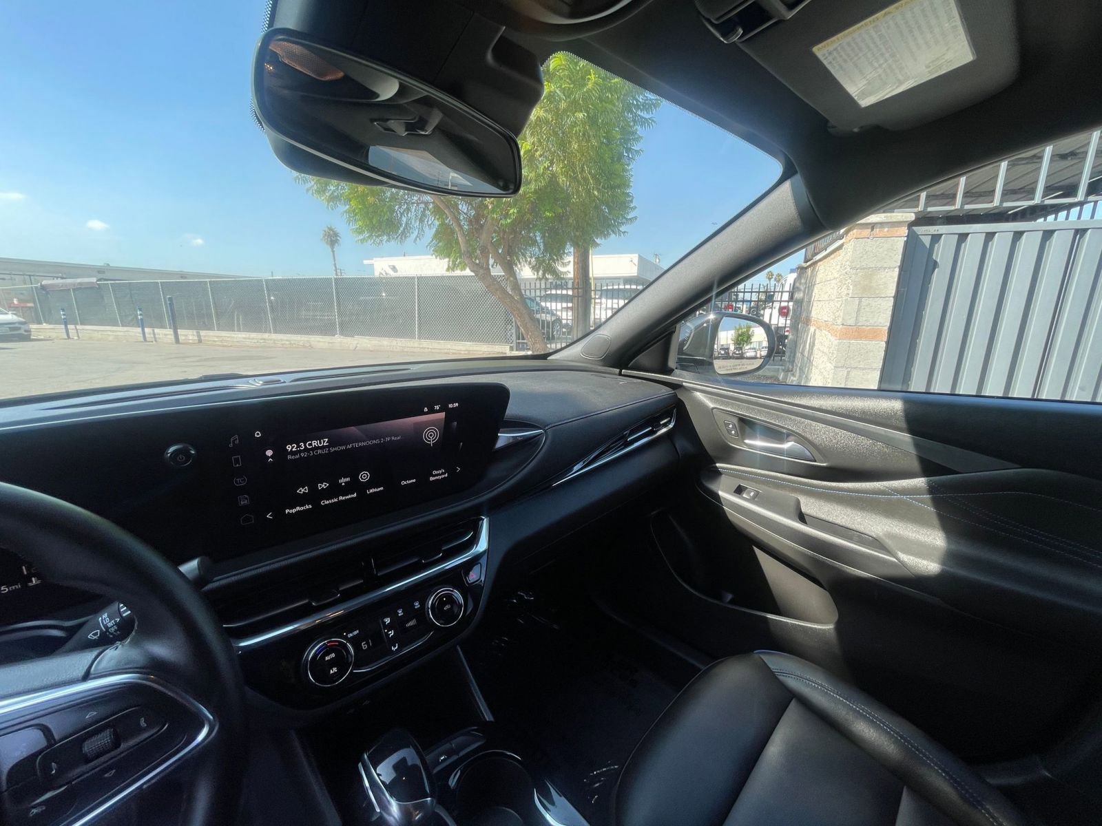 Thumbnail: 2025 Buick Envista - 35