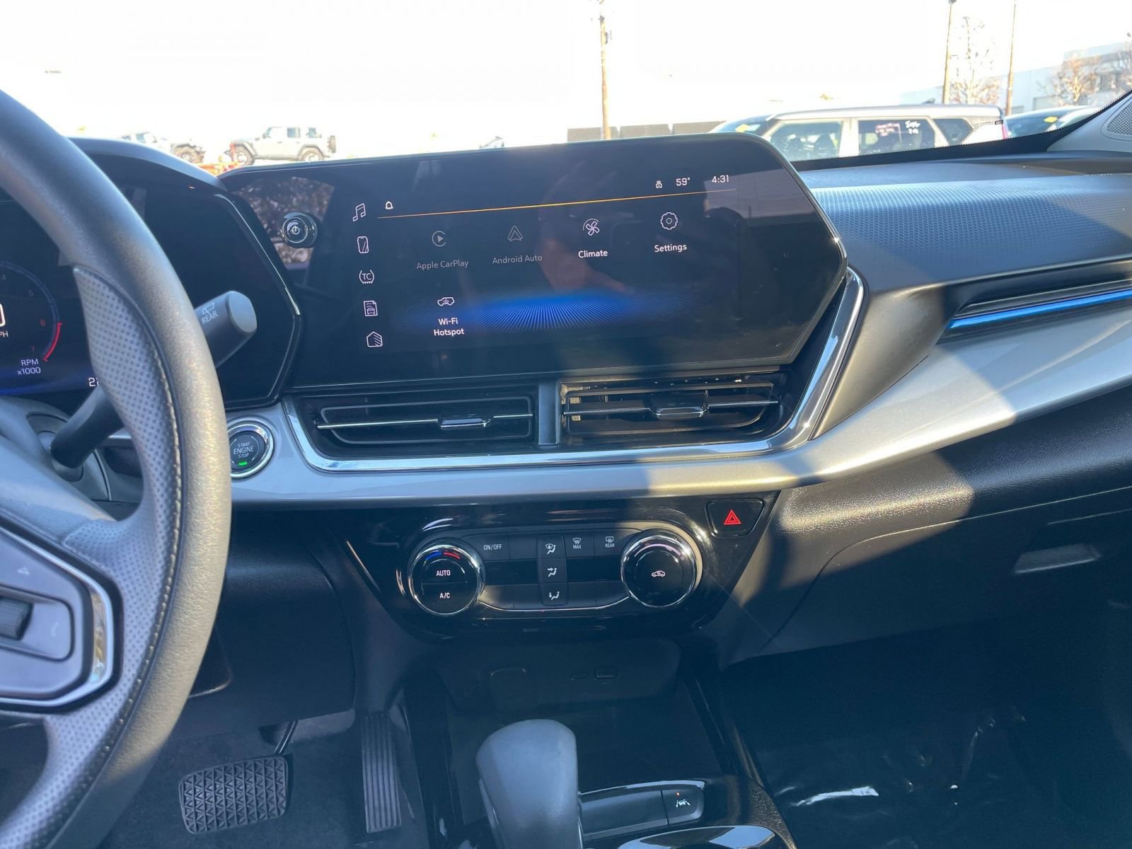 Thumbnail: 2025 Chevrolet Trax - 17