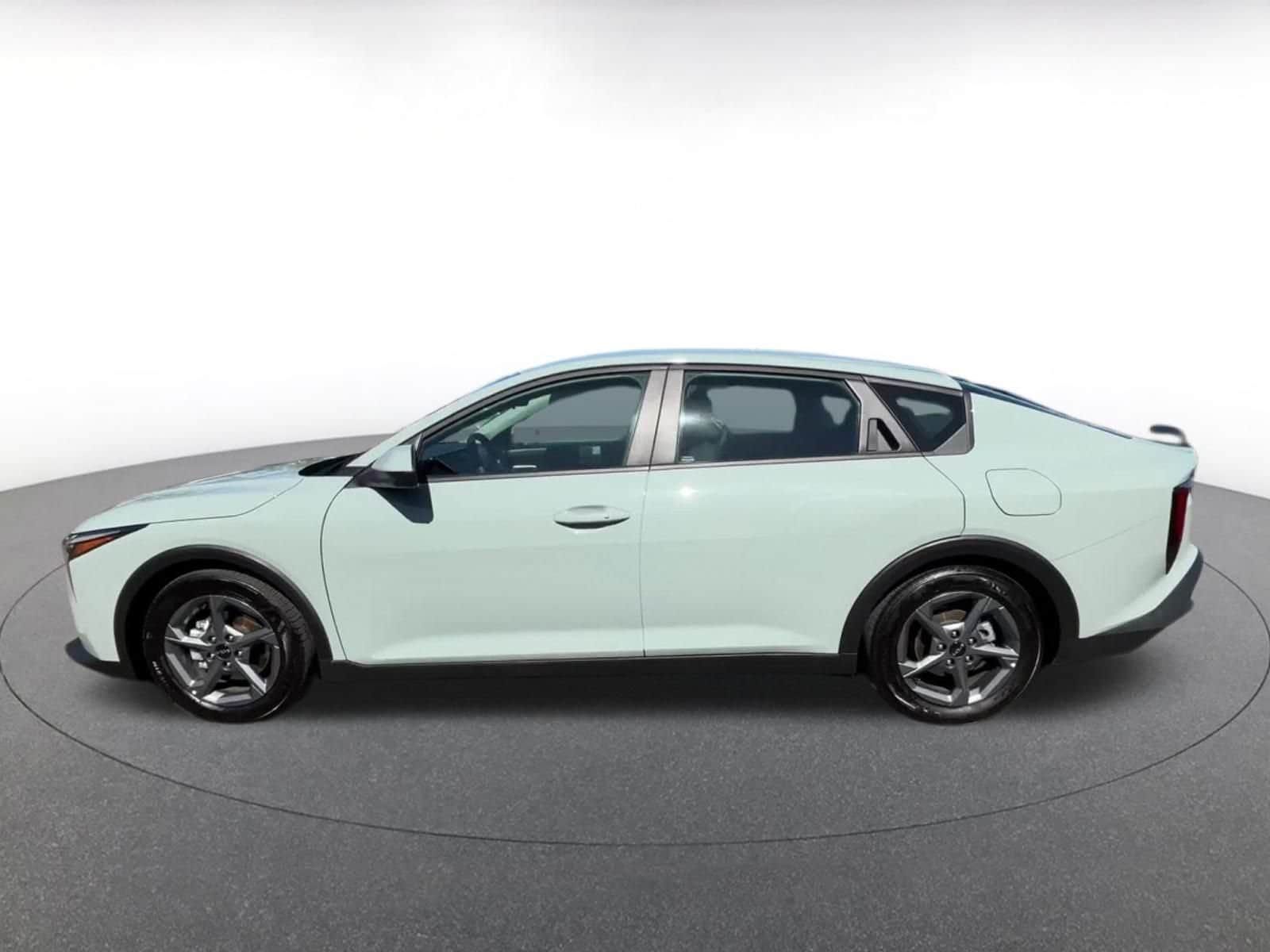 Thumbnail: 2026 Kia K4 - 9