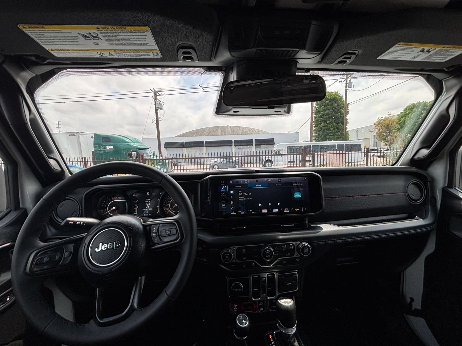 Thumbnail: 2025 Jeep Wrangler - 34