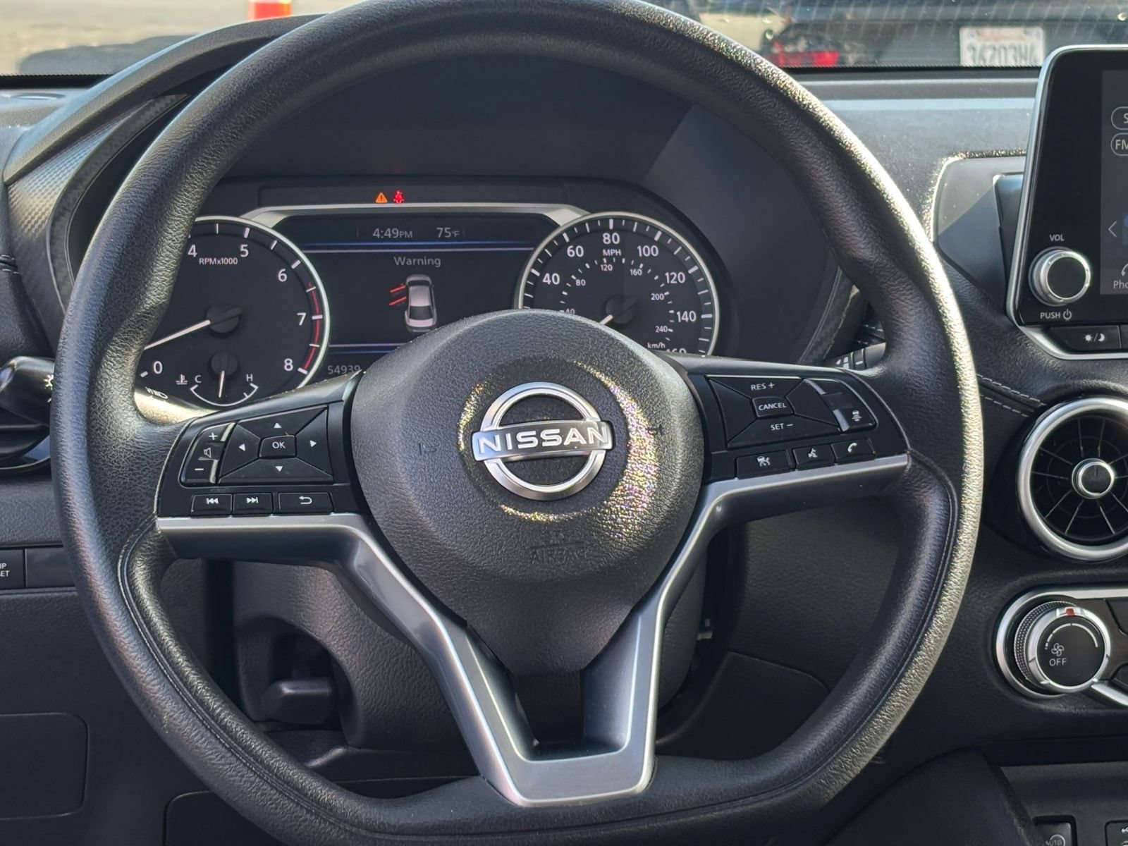 Thumbnail: 2025 Nissan Sentra - 27