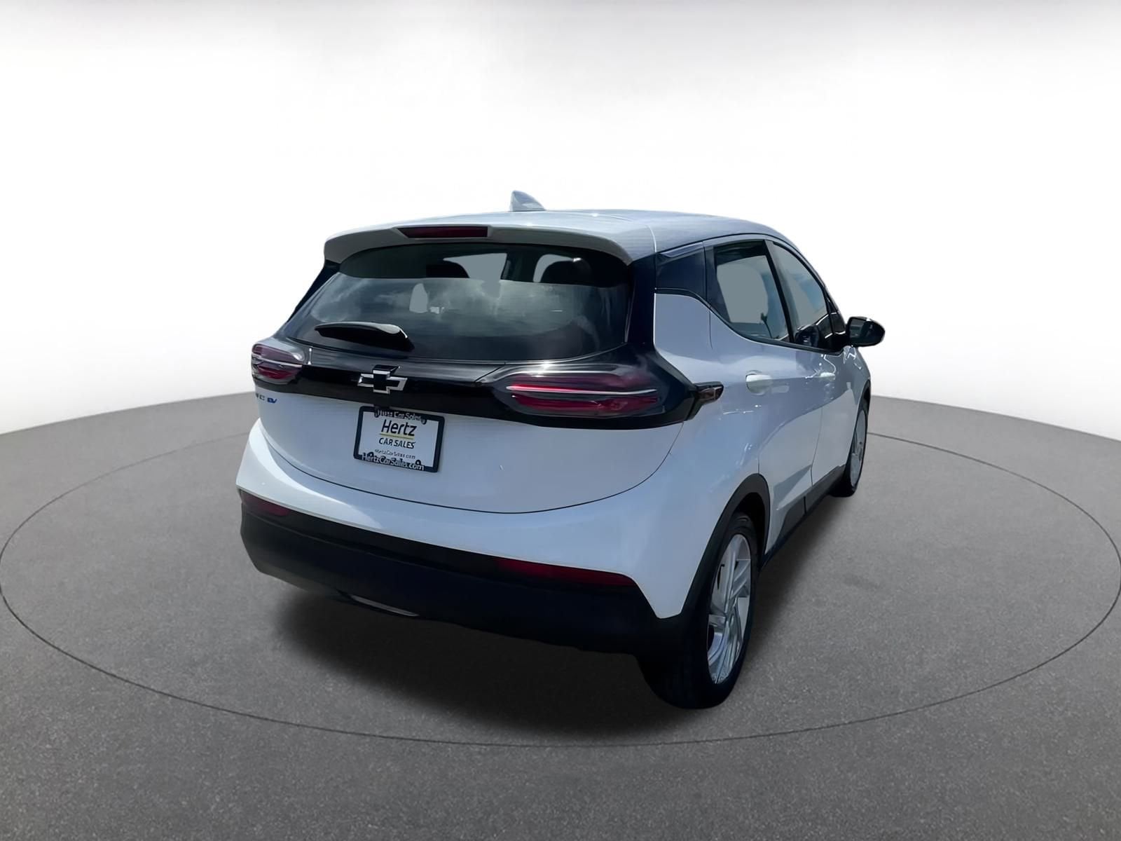 Thumbnail: 2023 Chevrolet Bolt EV - 14