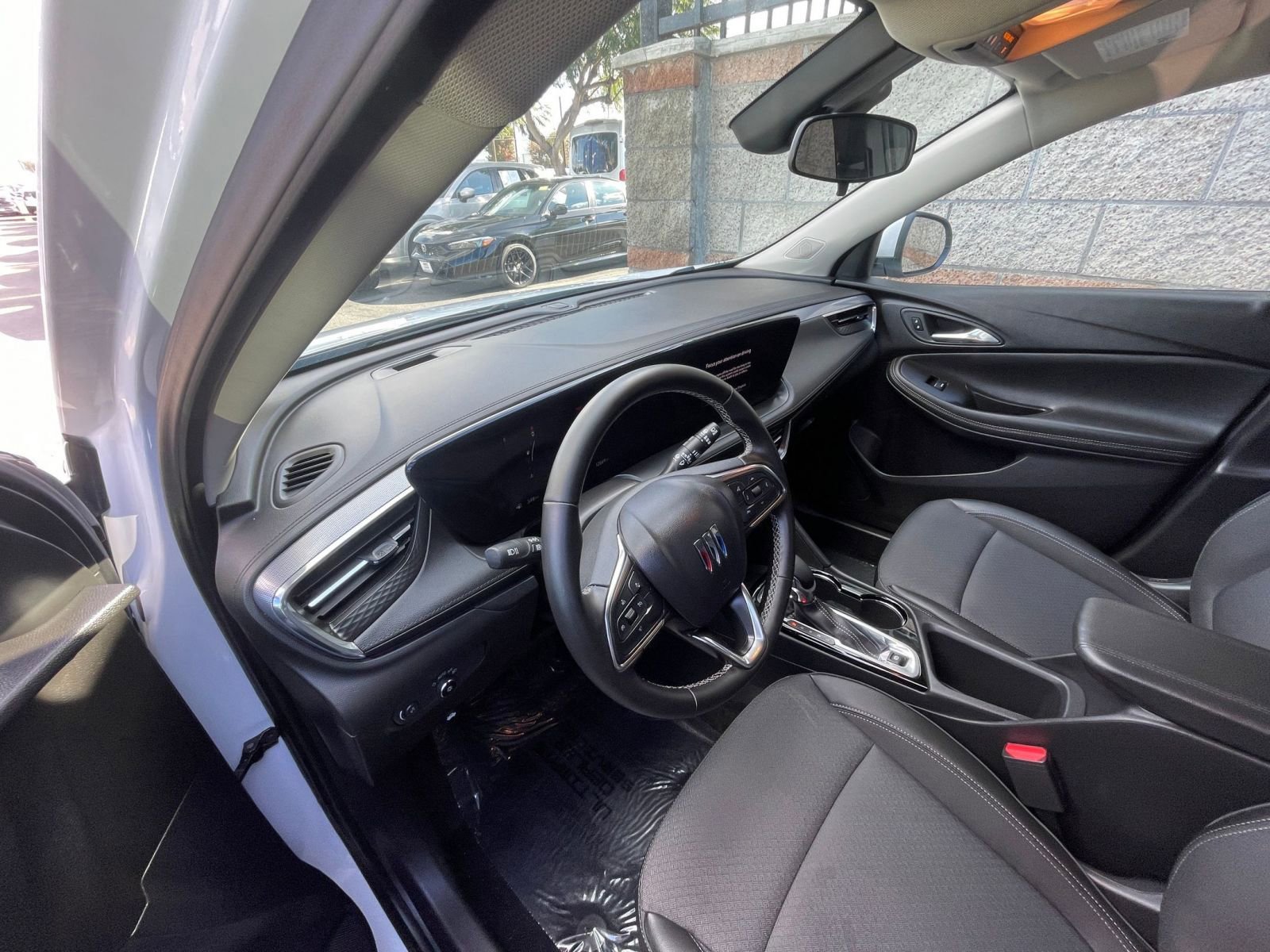 Thumbnail: 2025 Buick Encore GX - 34