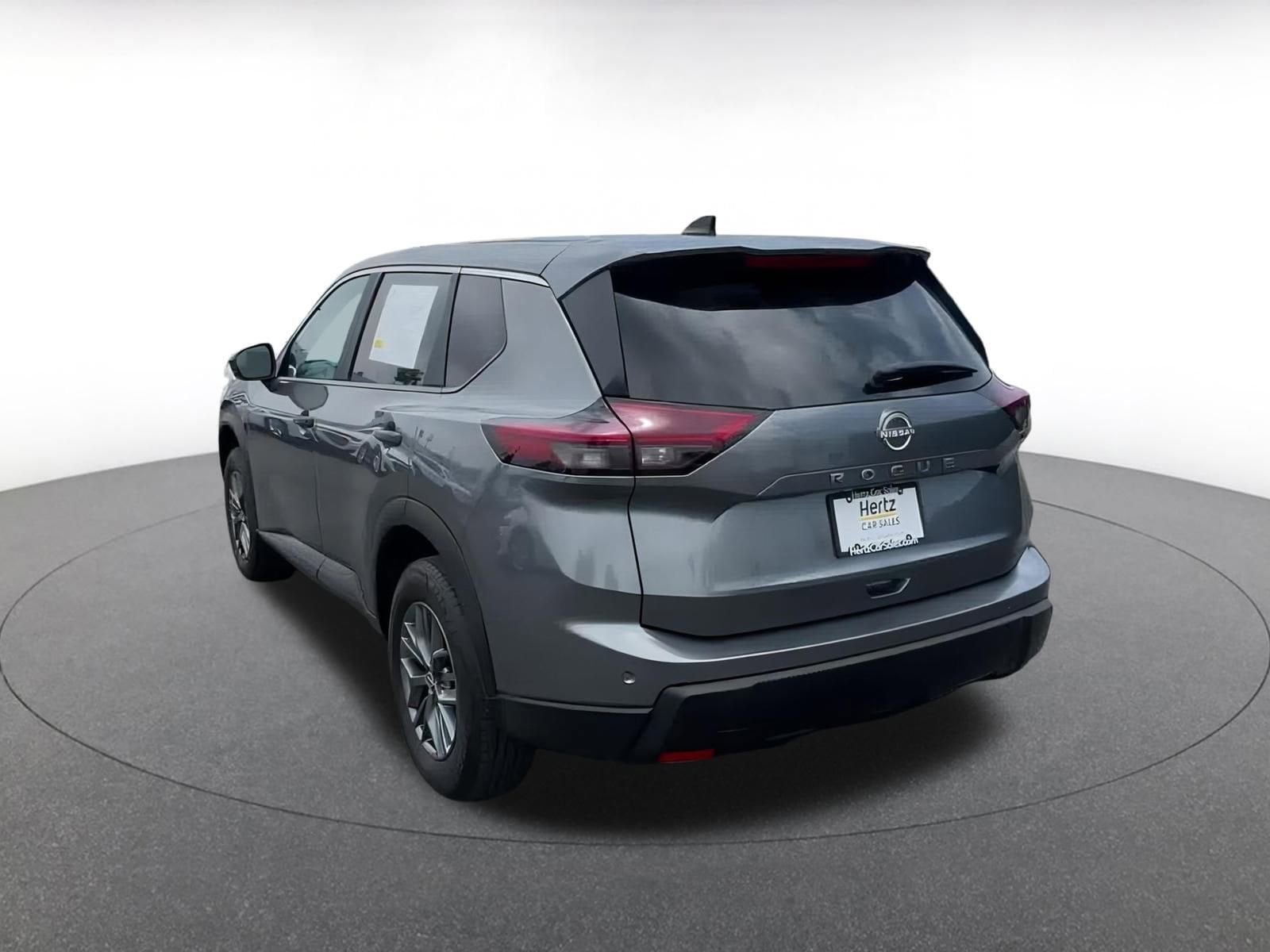 2024 Nissan Rogue S 11