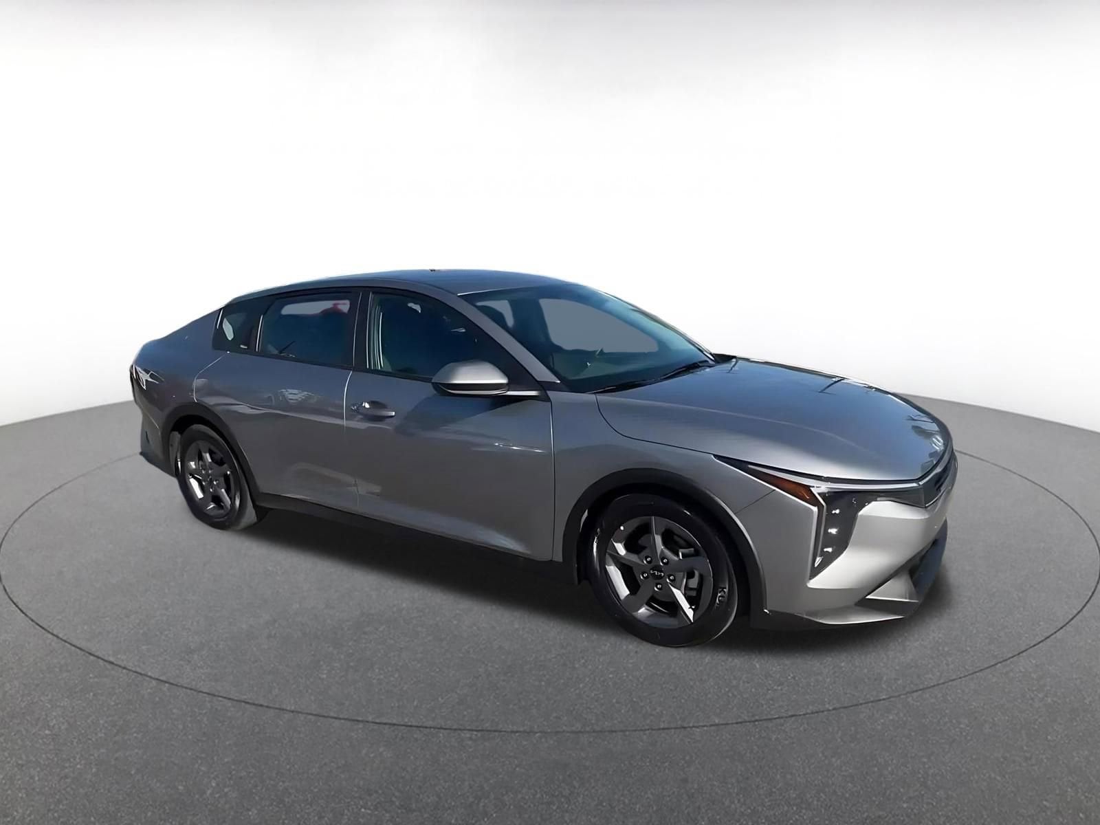 Thumbnail: 2025 Kia K4 - 2