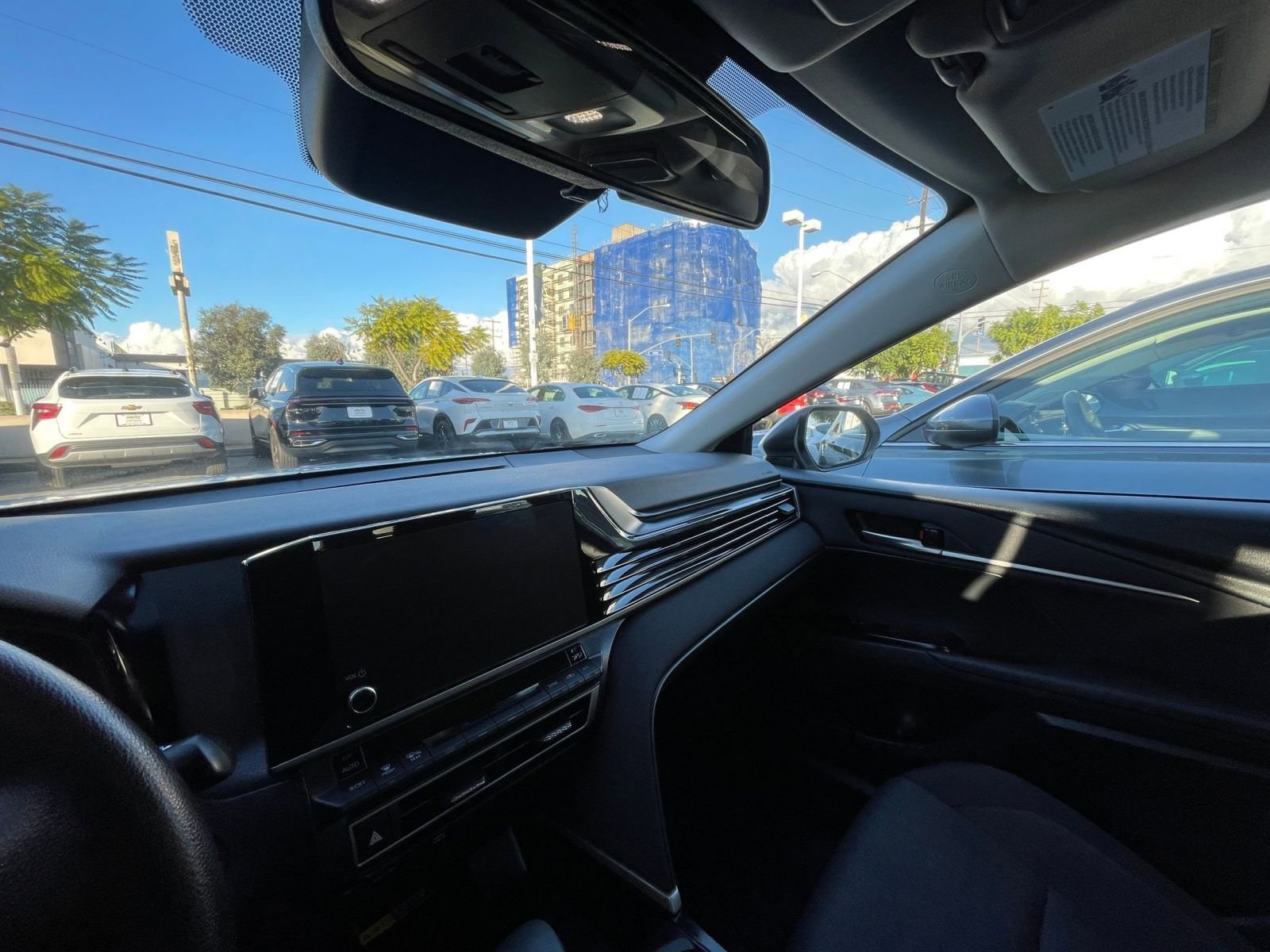 Thumbnail: 2025 Toyota Camry - 35