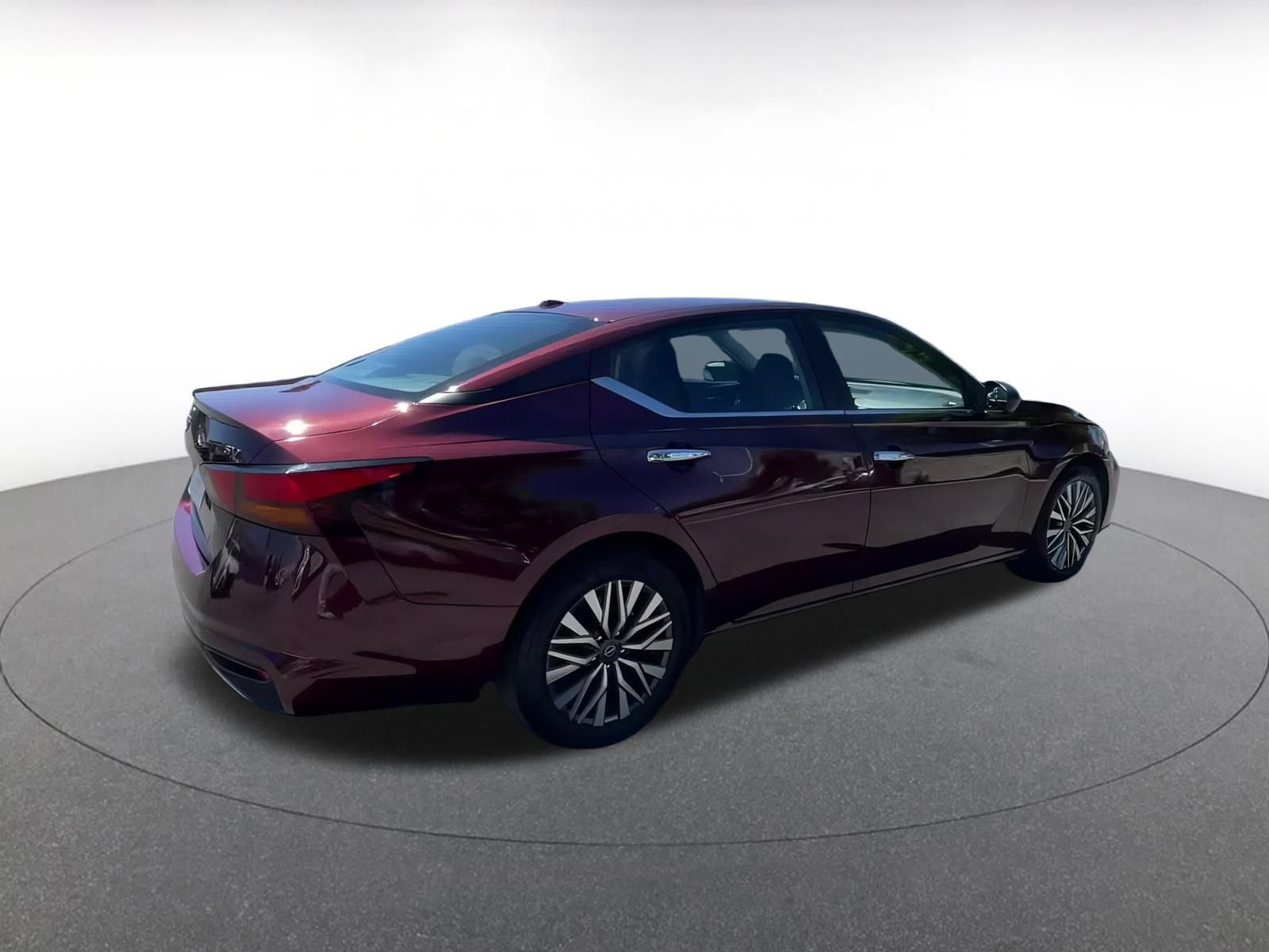 Thumbnail: 2024 Nissan Altima - 14