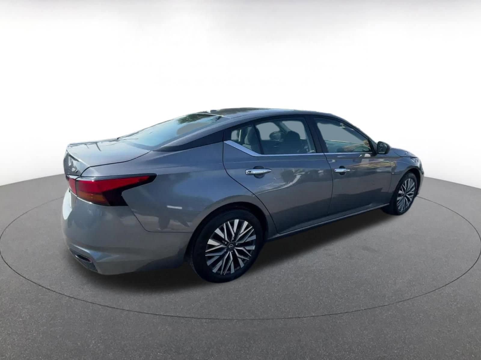 Thumbnail: 2024 Nissan Altima - 15