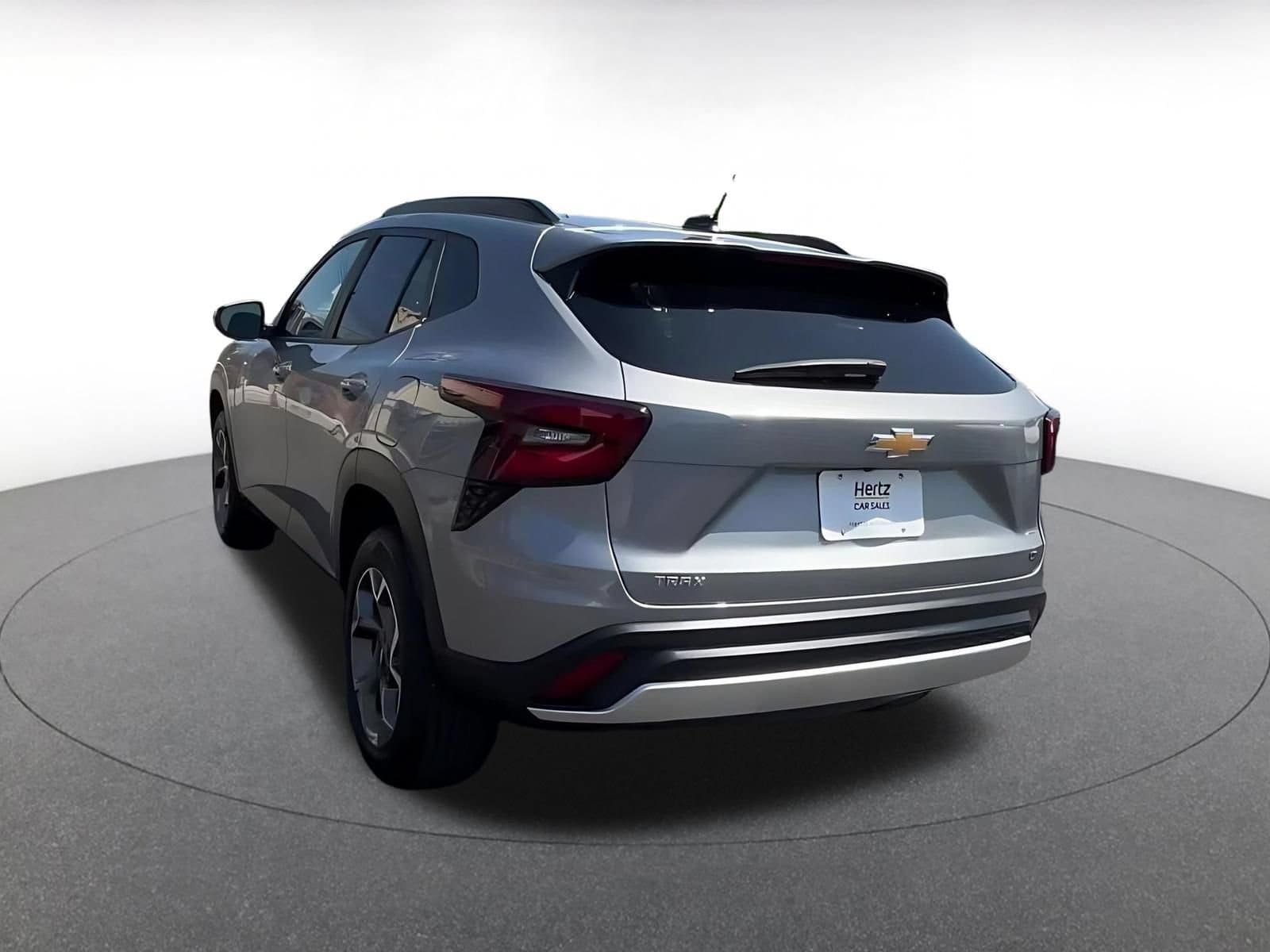 Thumbnail: 2025 Chevrolet Trax - 11