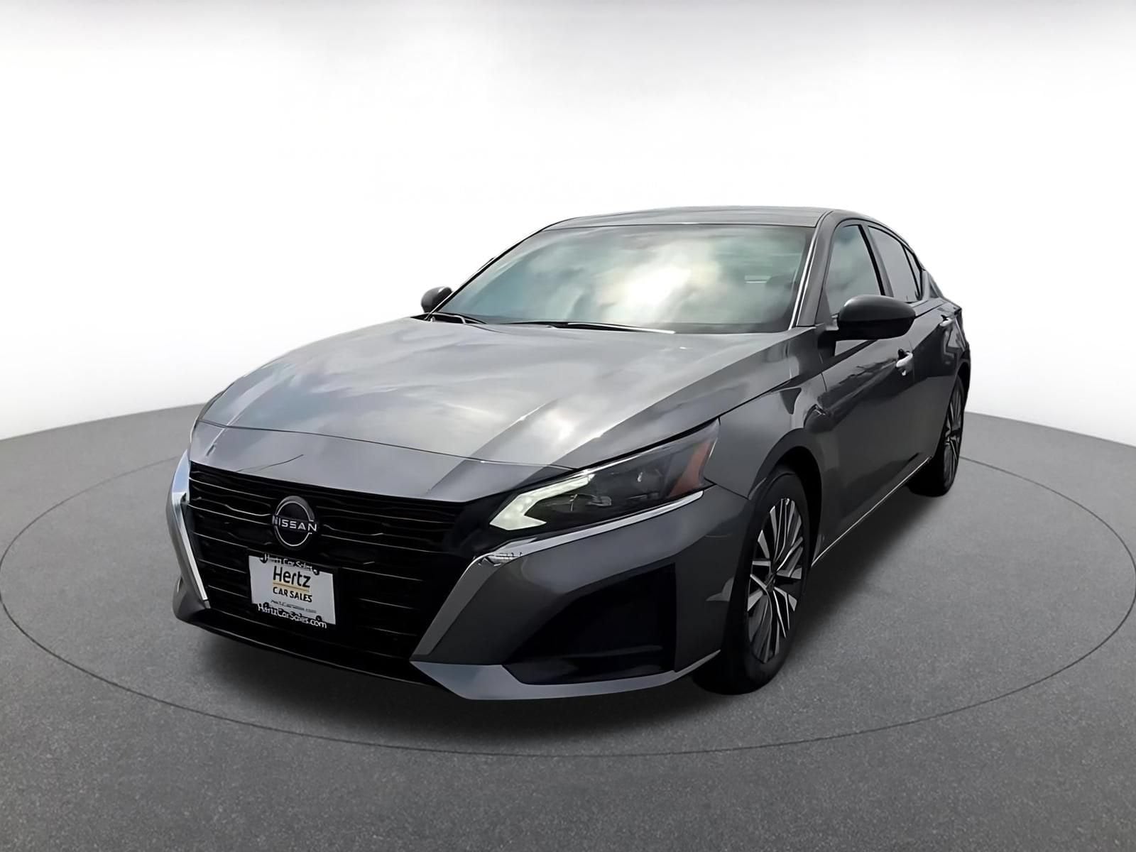 Thumbnail: 2025 Nissan Altima - 7