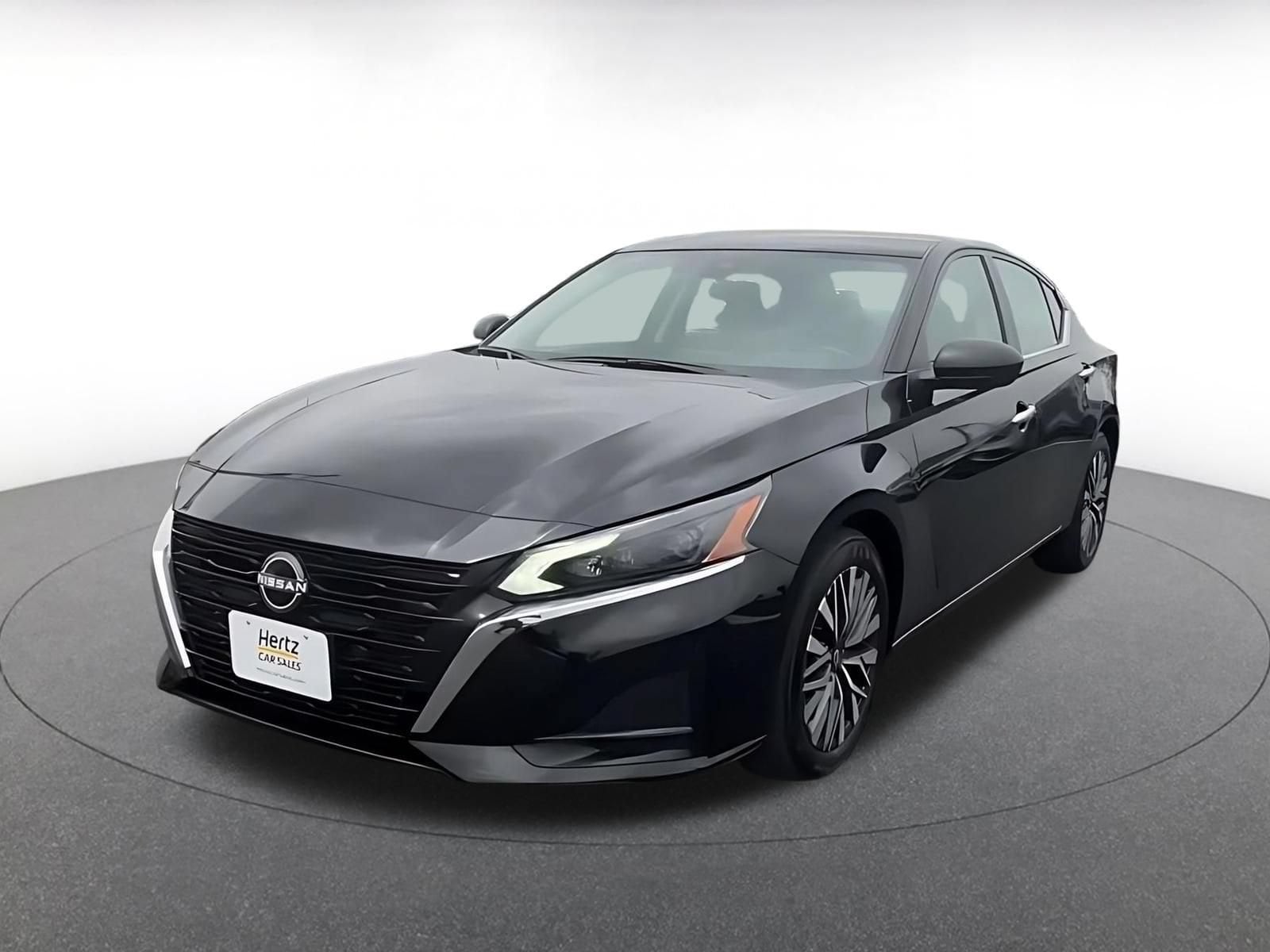 Thumbnail: 2025 Nissan Altima - 7