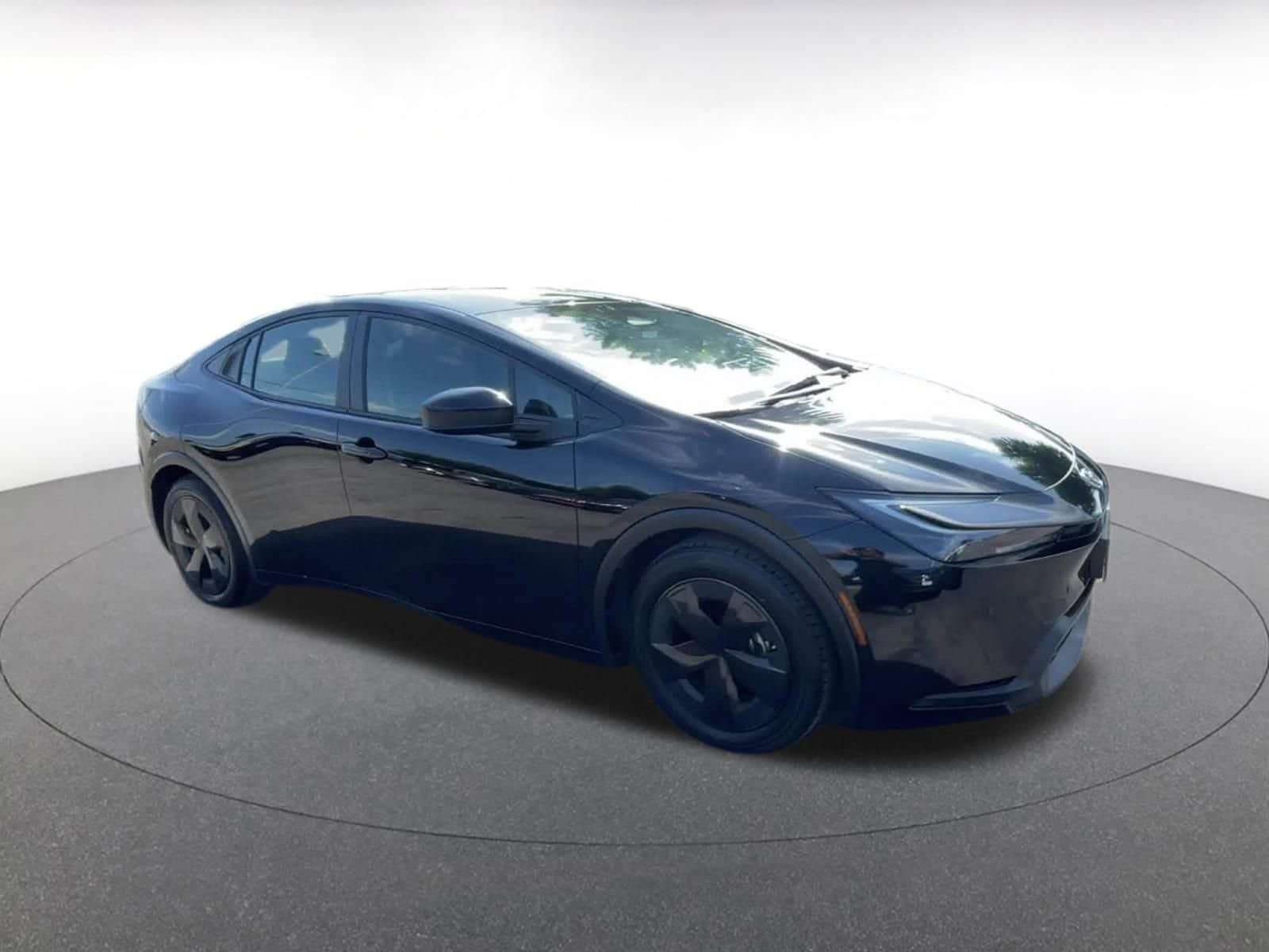 Thumbnail: 2025 Toyota Prius - 2