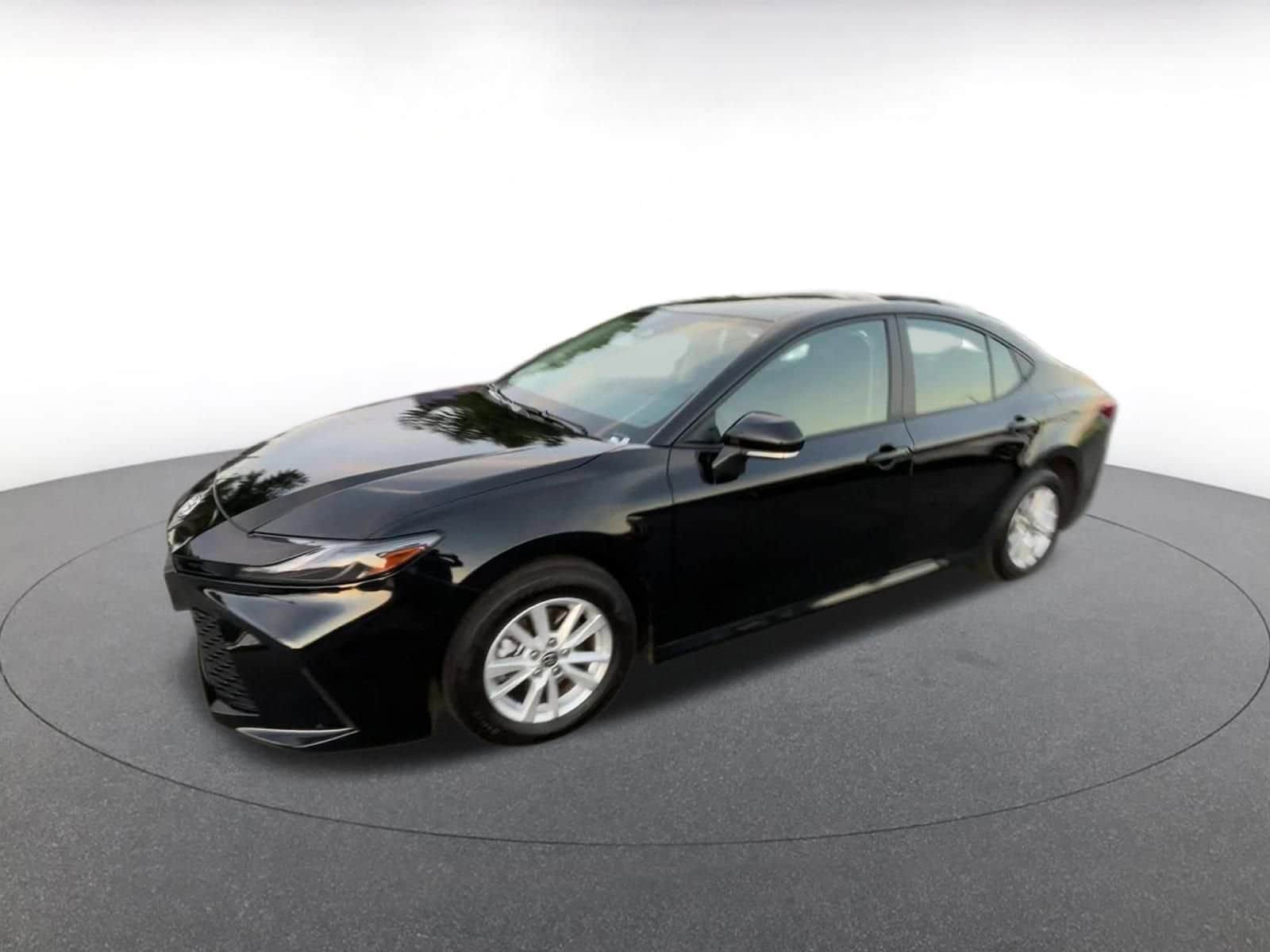 Thumbnail: 2025 Toyota Camry - 8