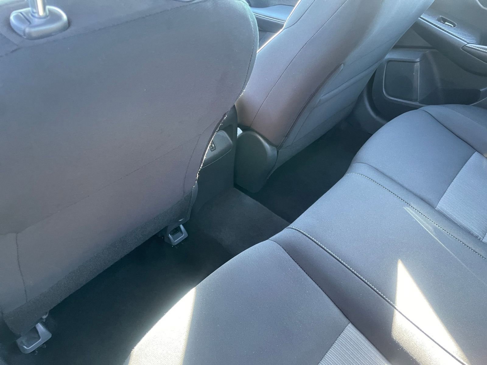 Thumbnail: 2025 Nissan Sentra - 23