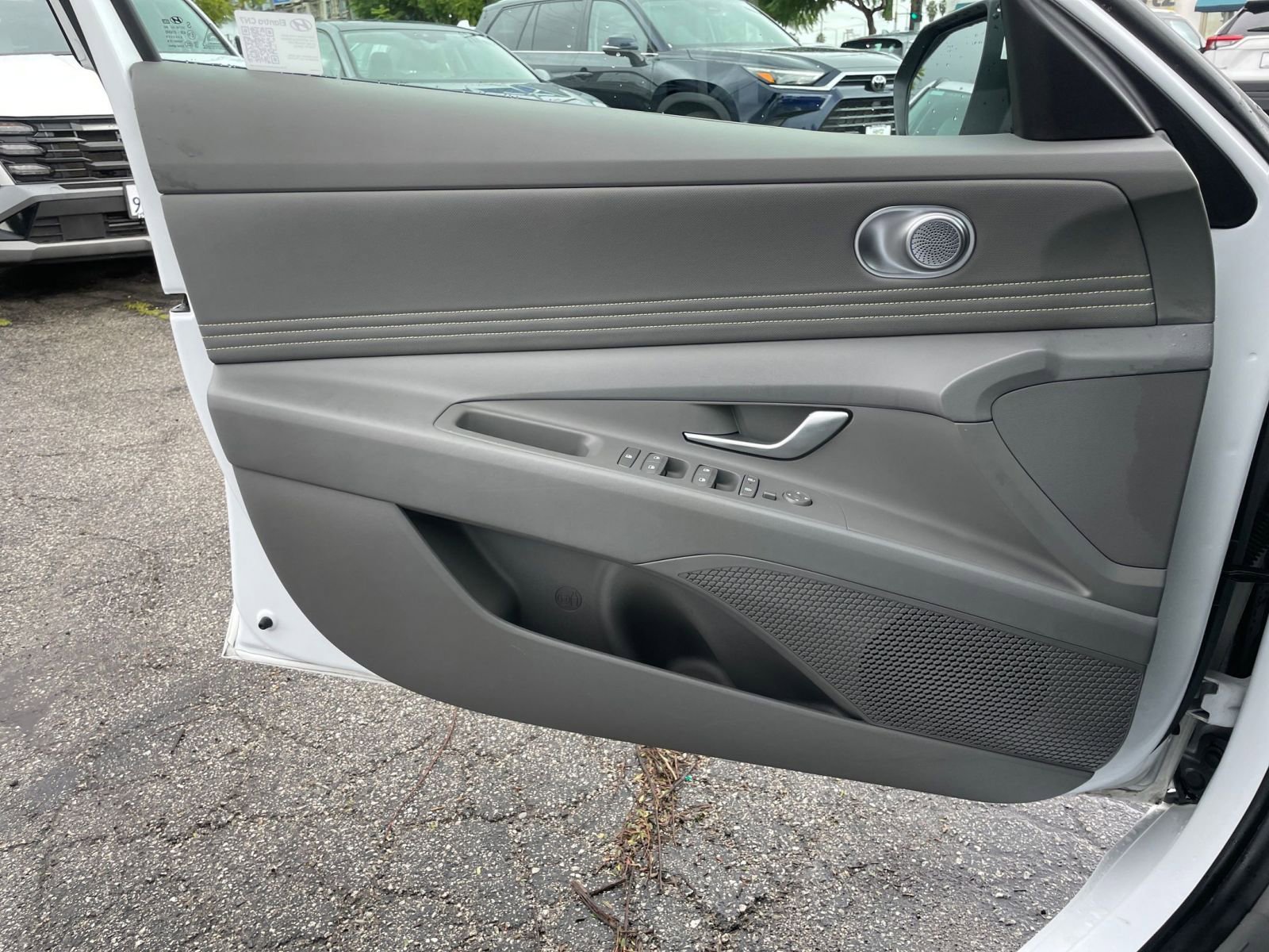 Thumbnail: 2025 Hyundai Elantra - 20