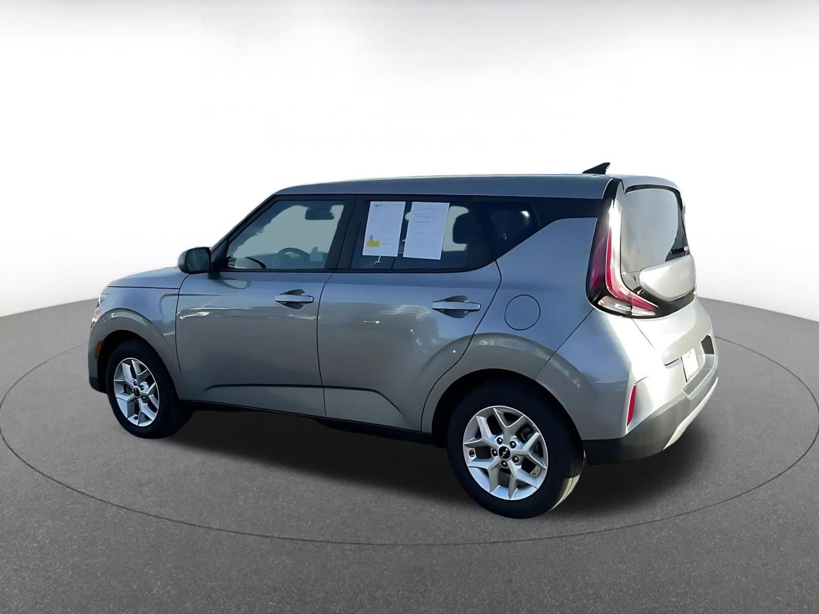 Thumbnail: 2025 Kia Soul - 10