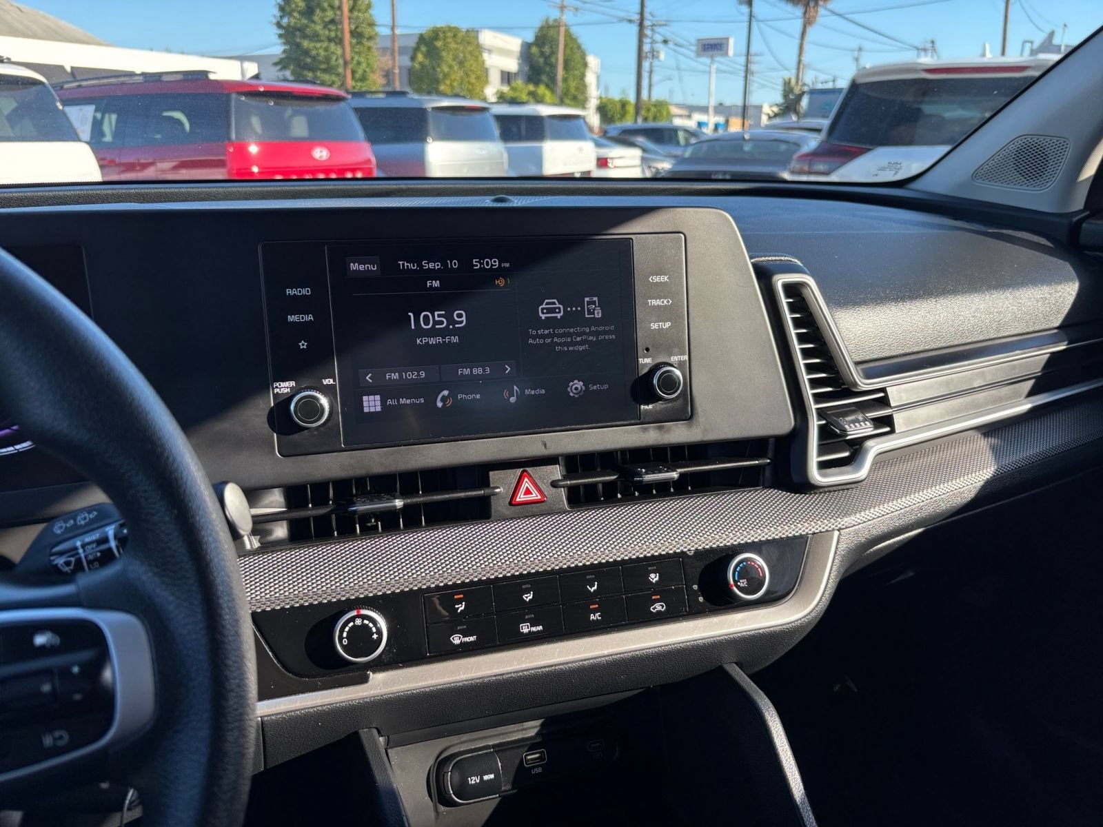 Thumbnail: 2025 Kia Sportage - 16