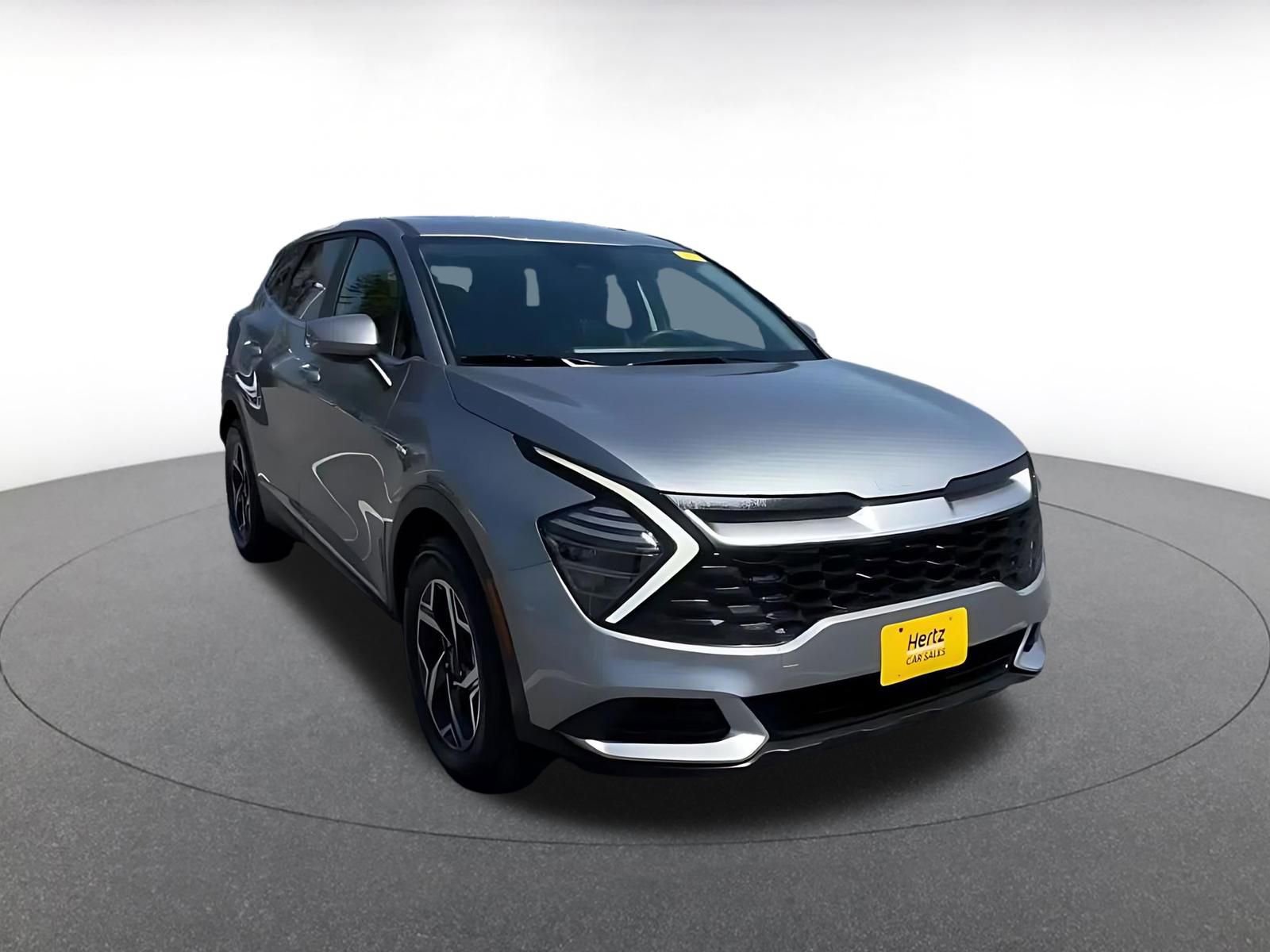 Thumbnail: 2025 Kia Sportage - 3